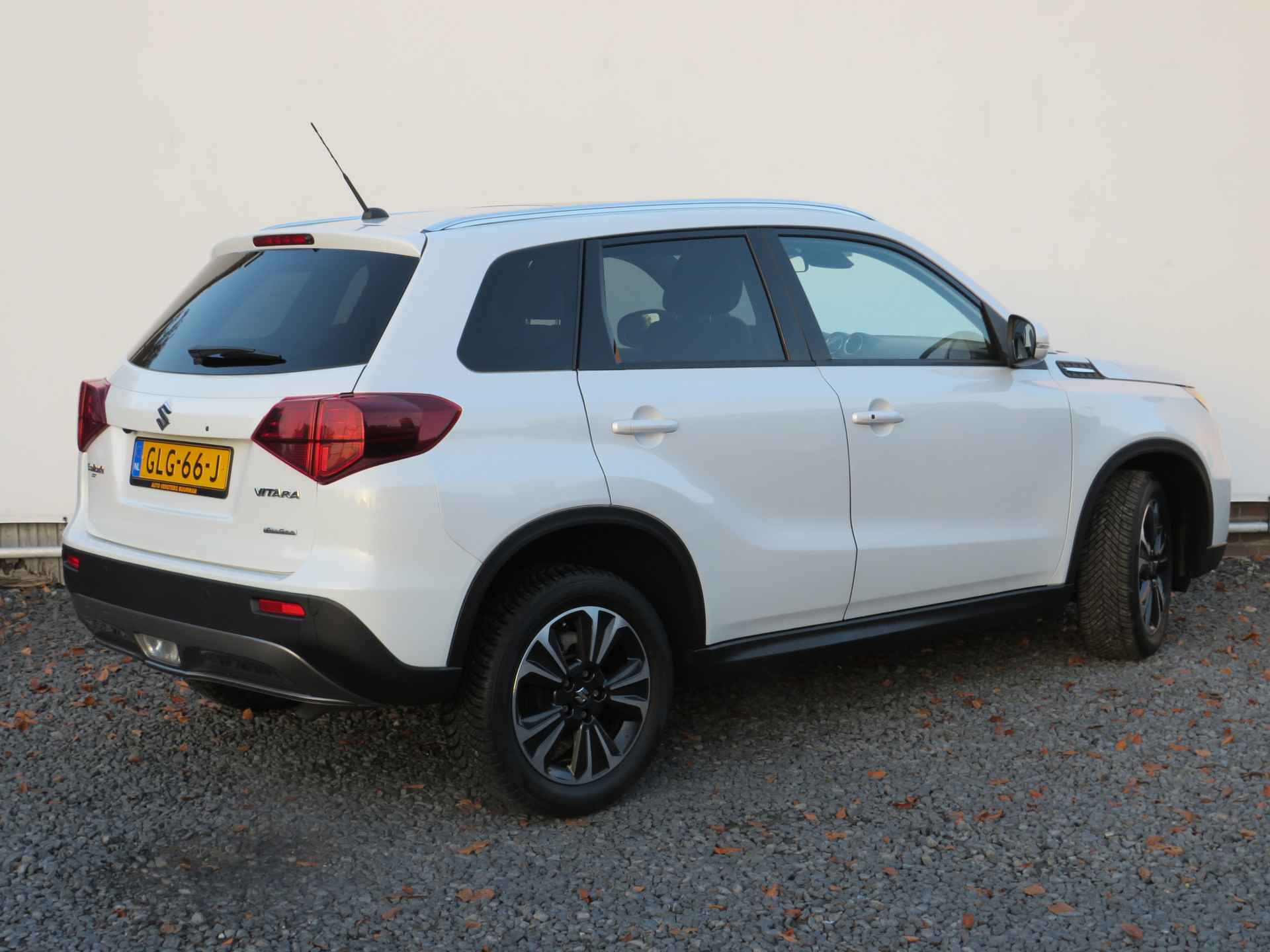 Suzuki Vitara 1.4 Boosterjet AllGrip Stijl/Style Automaat, All-Seasons, Panoramadak, Navi, Applecarplay/Androidauto - 4/42