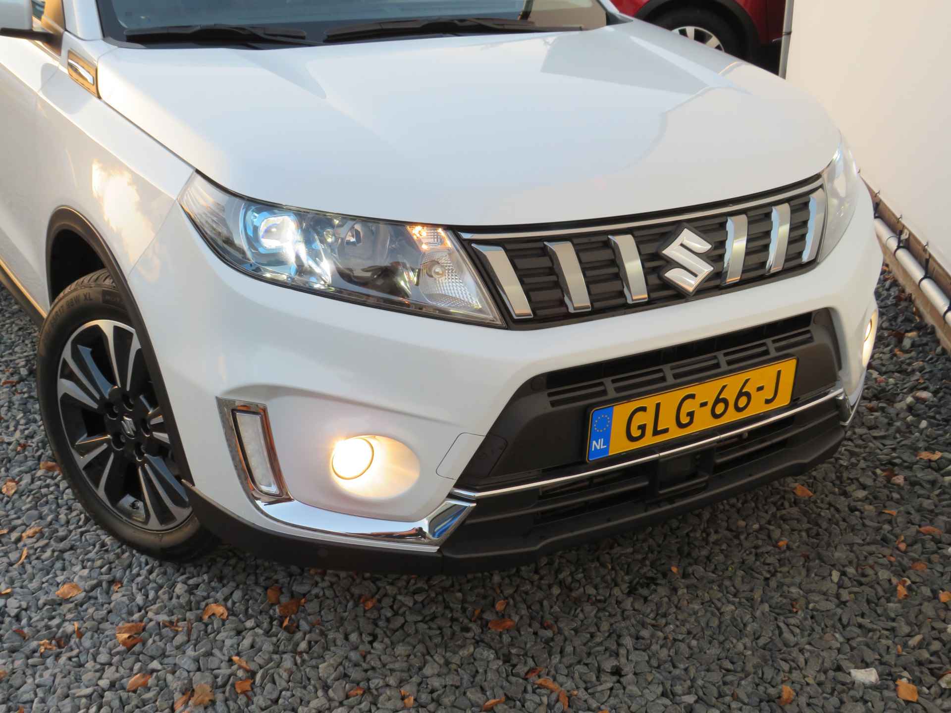 Suzuki Vitara 1.4 Boosterjet AllGrip Stijl/Style Automaat, All-Seasons, Panoramadak, Navi, Applecarplay/Androidauto - 38/42