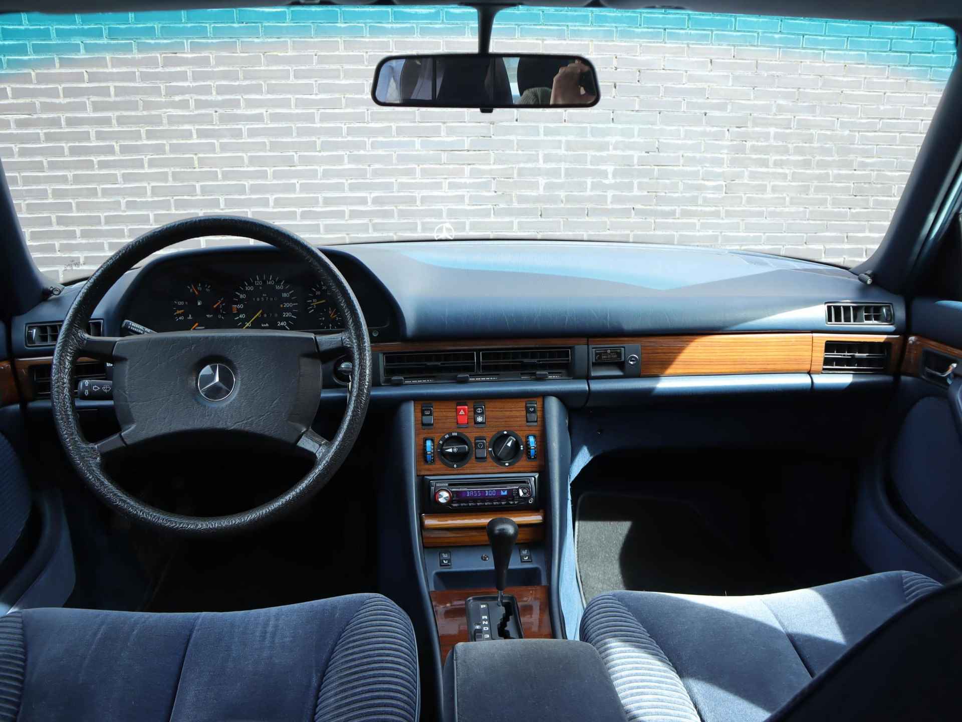 Mercedes-Benz S-klasse 420 SE 218pk | Pullman bekleding | Cruise control | Schuif-/kanteldak | Velours bekleding | ABS | Nette staat | Roestvrij - 15/35