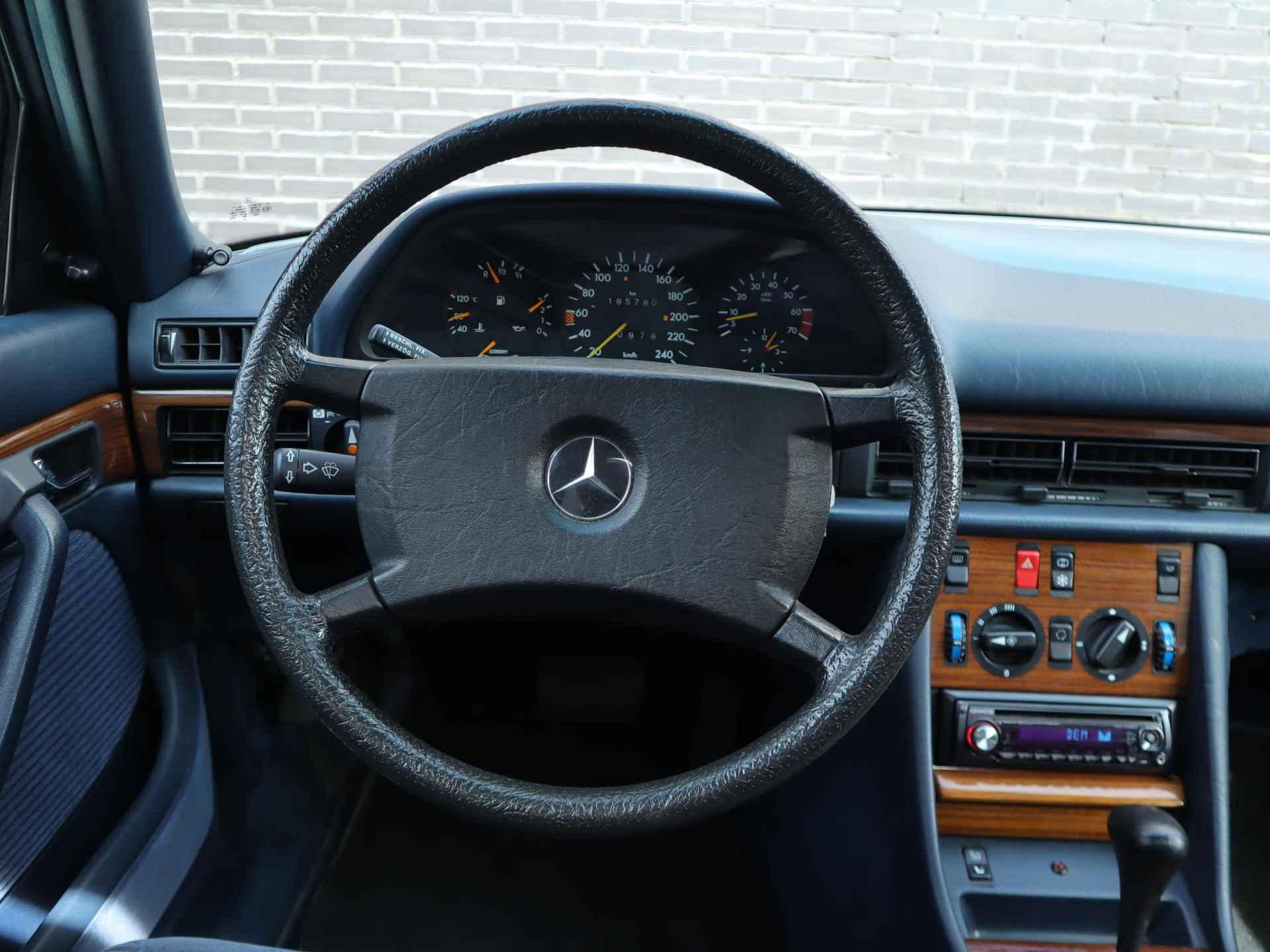 Mercedes-Benz S-klasse 420 SE 218pk | Pullman bekleding | Cruise control | Schuif-/kanteldak | Velours bekleding | ABS | Nette staat | Roestvrij - 17/35