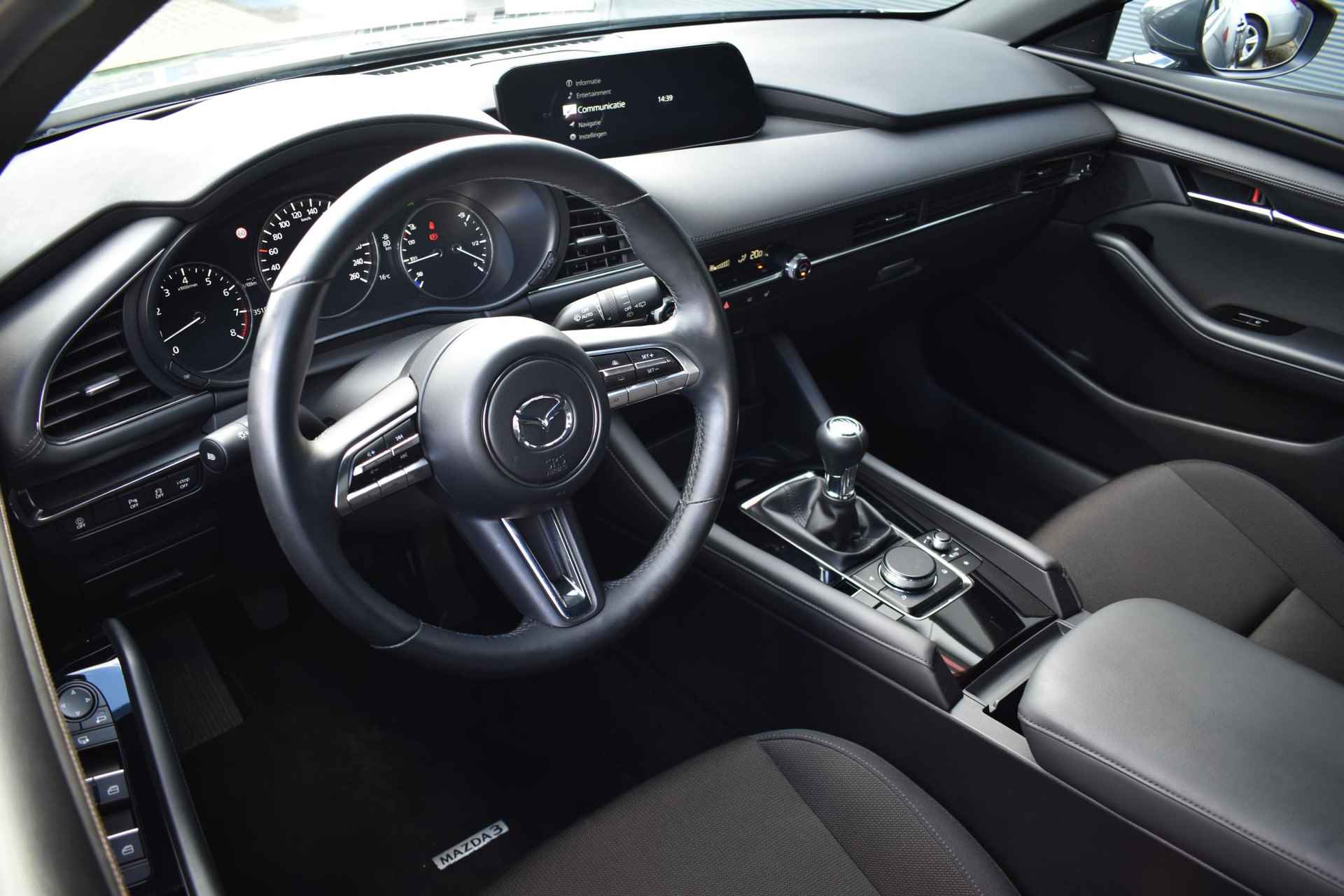 Mazda 3 2.0 e-SkyActiv-G M Hybrid Sportive 150pk | Navigatie | Keyless Entry | Head-up Display | 1e Eigenaar - 14/40