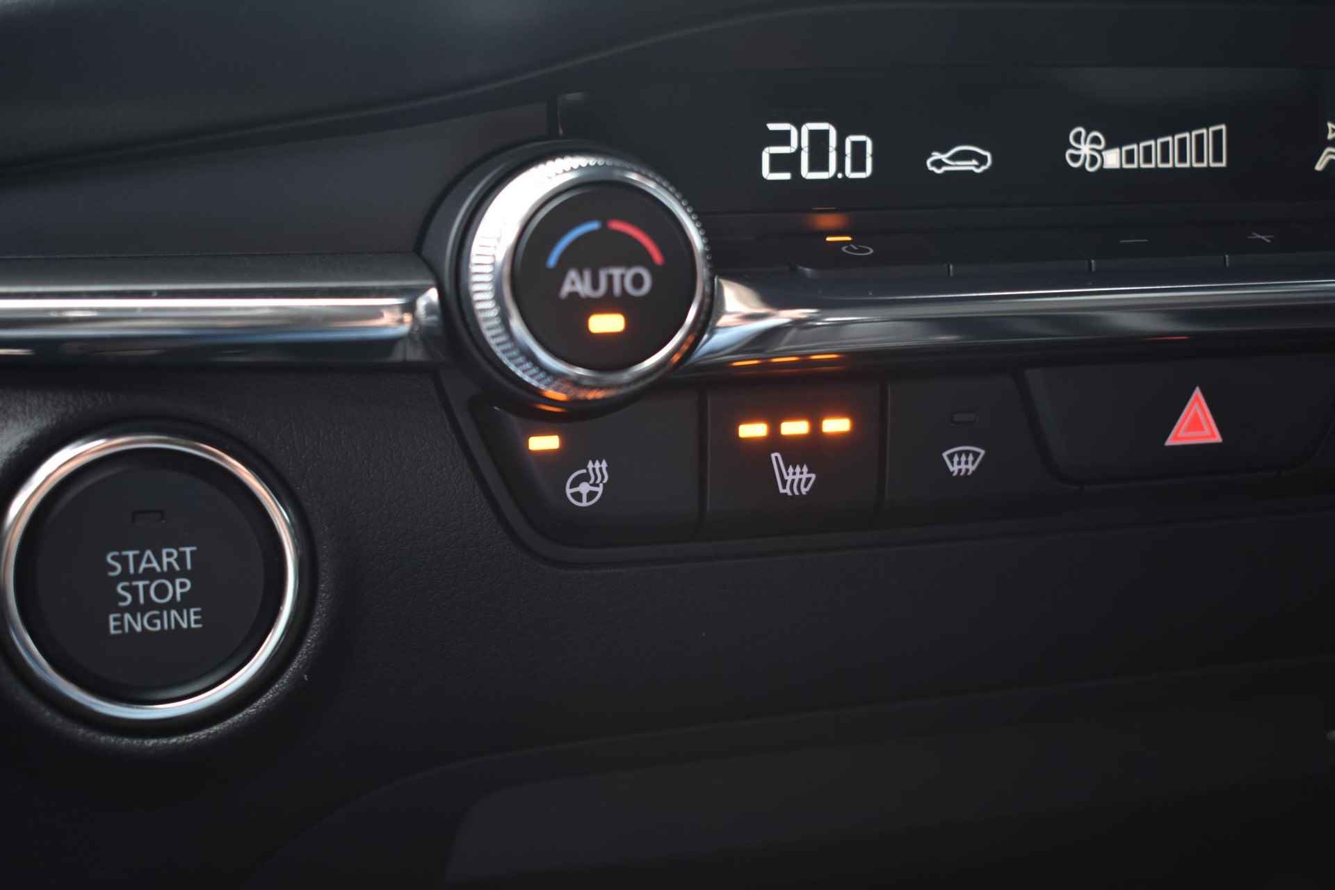 Mazda 3 2.0 e-SkyActiv-G M Hybrid Sportive 150pk | Navigatie | Keyless Entry | Head-up Display | 1e Eigenaar - 19/40