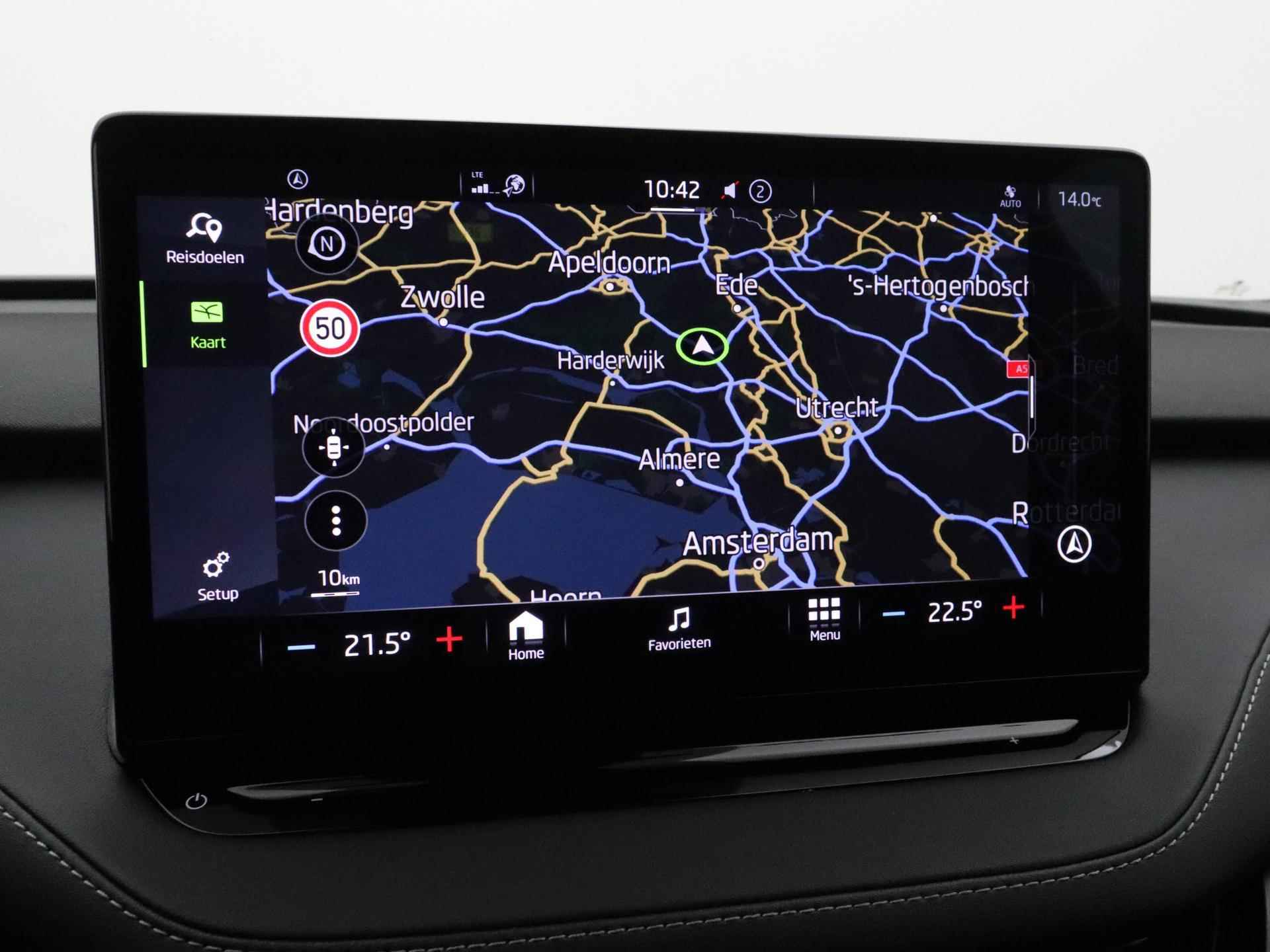 Skoda Enyaq iV 60 Sportline | Navigatie | Camera | Carplay | Trekhaak | Cruise Control | 21" | - 17/23