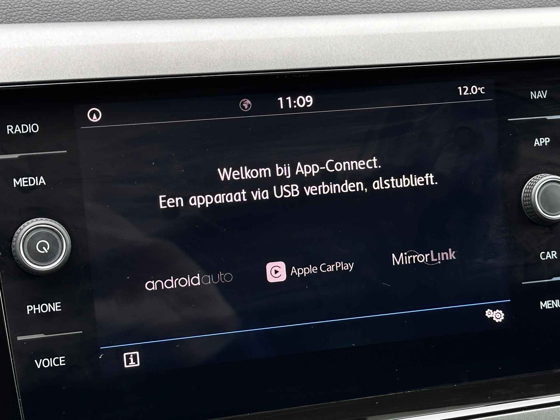 Volkswagen Polo 1.0 TSI Comfortline|Navigatie|AppConnect|Cruise Adaptief - 6/28