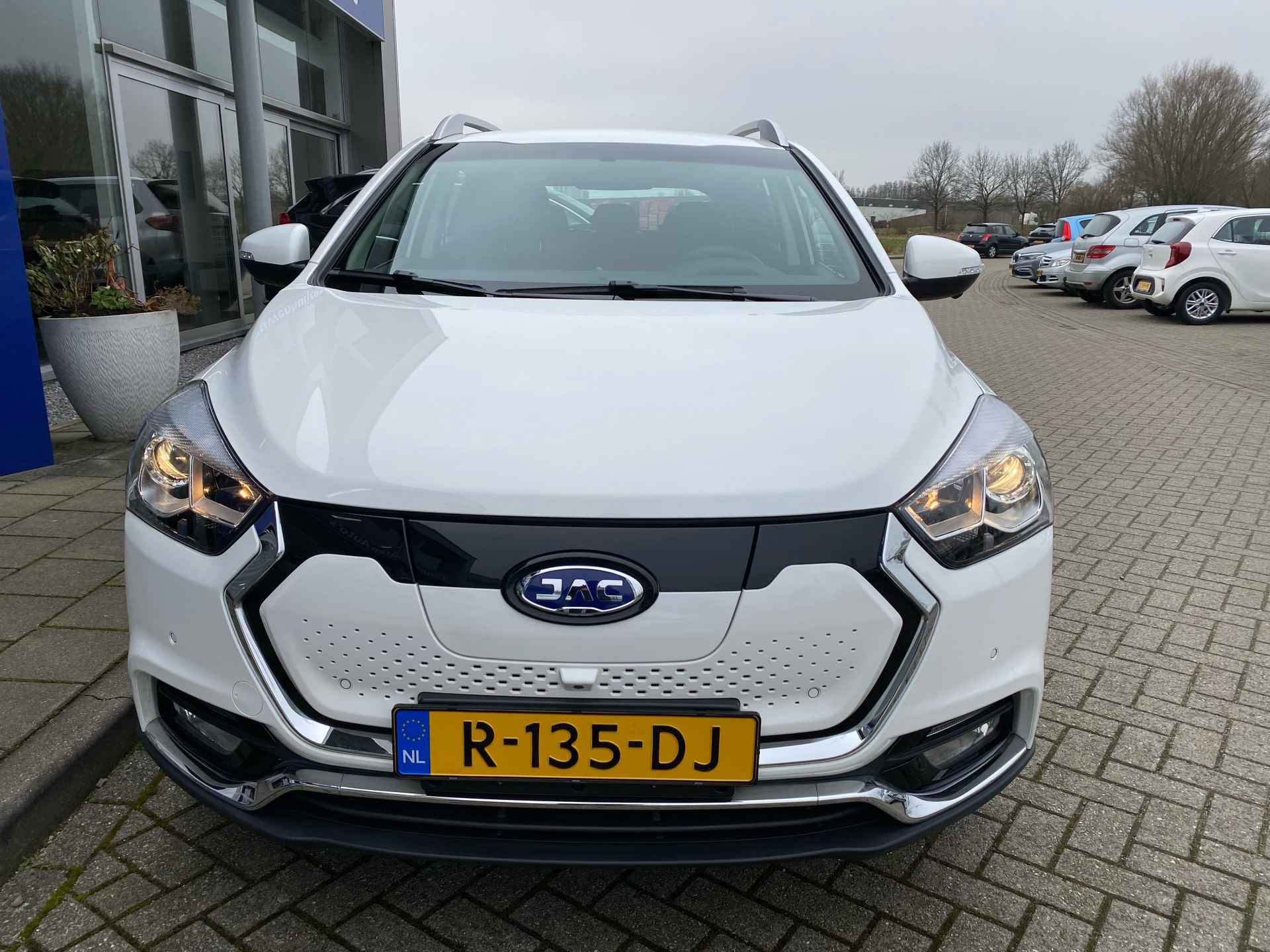 Jac IEV7S 39 kWh | €2.000,- Subsidie | 1e Eigenaar | Info Bas: 0492-588982 Info Bas: 0492-588982 - 10/29