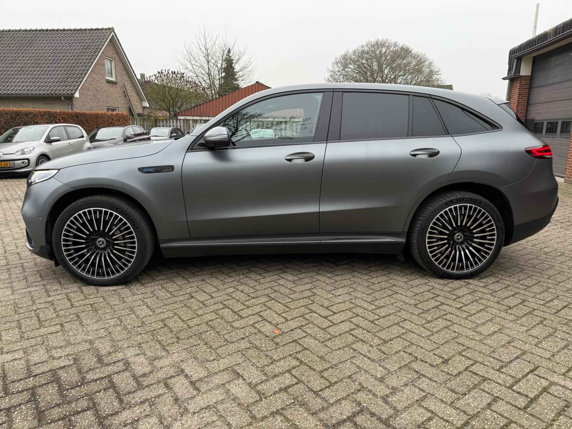 Mercedes-Benz EQC 400 4MATIC Premium Plus 80 kWh AMG Matte lak! VOL! - 4/40