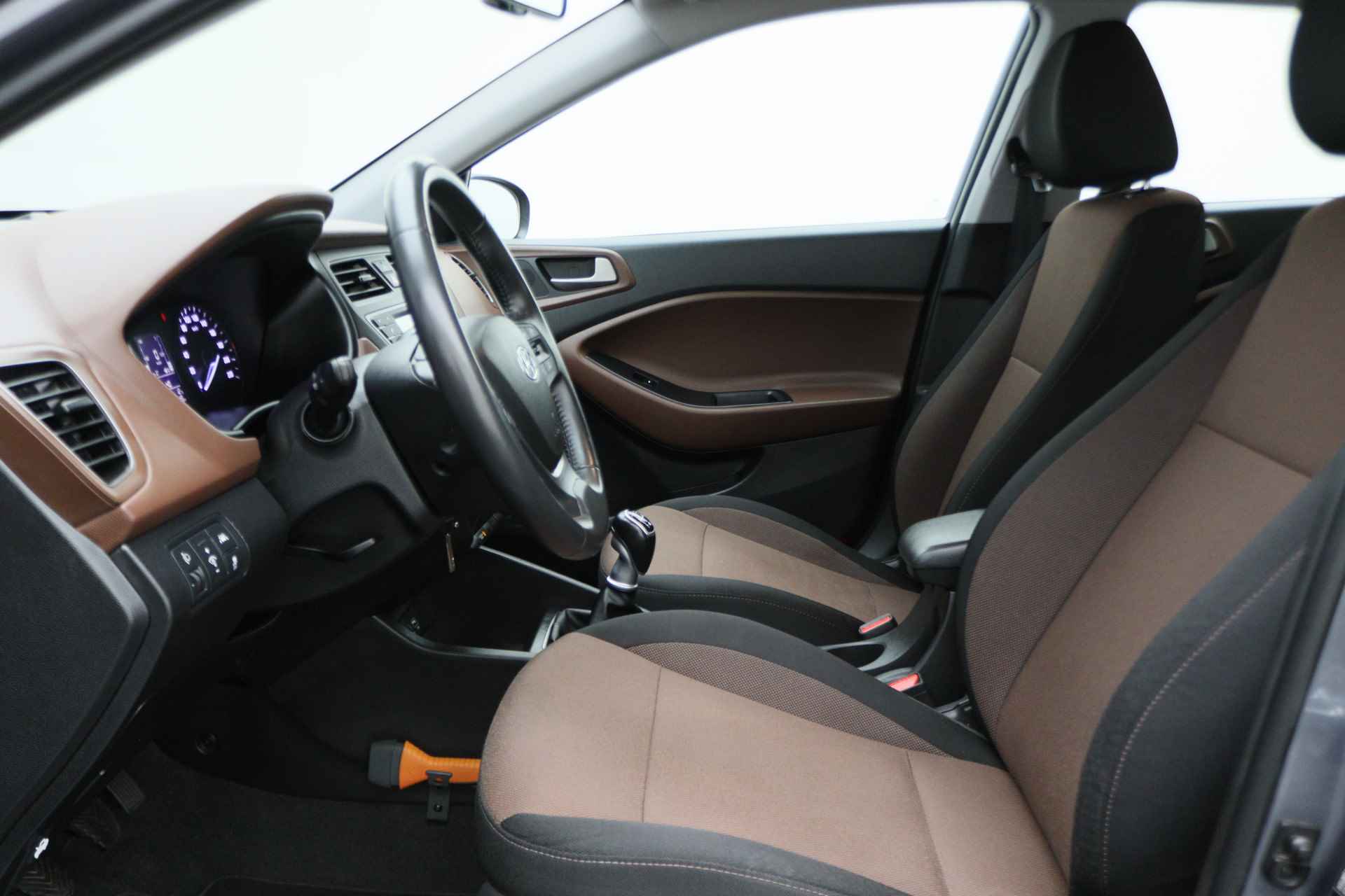 Hyundai i20 1.0 T-GDI Comfort Climate, Cruise, Camera, Navigatie, PDC, USB/AUX - 11/40