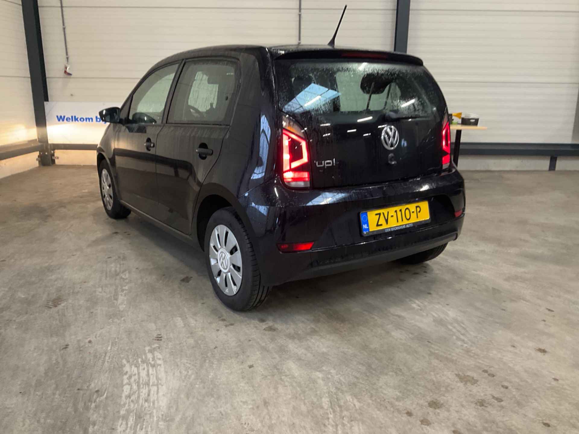 Volkswagen up! 1.0 60 pk BMT move up! | Airco | Radio | - 4/7