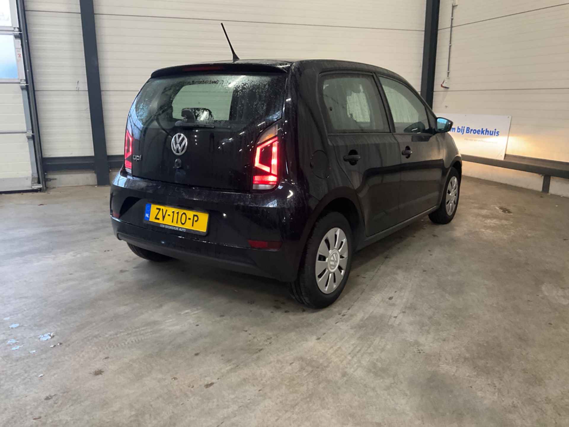 Volkswagen up! 1.0 60 pk BMT move up! | Airco | Radio | - 5/7