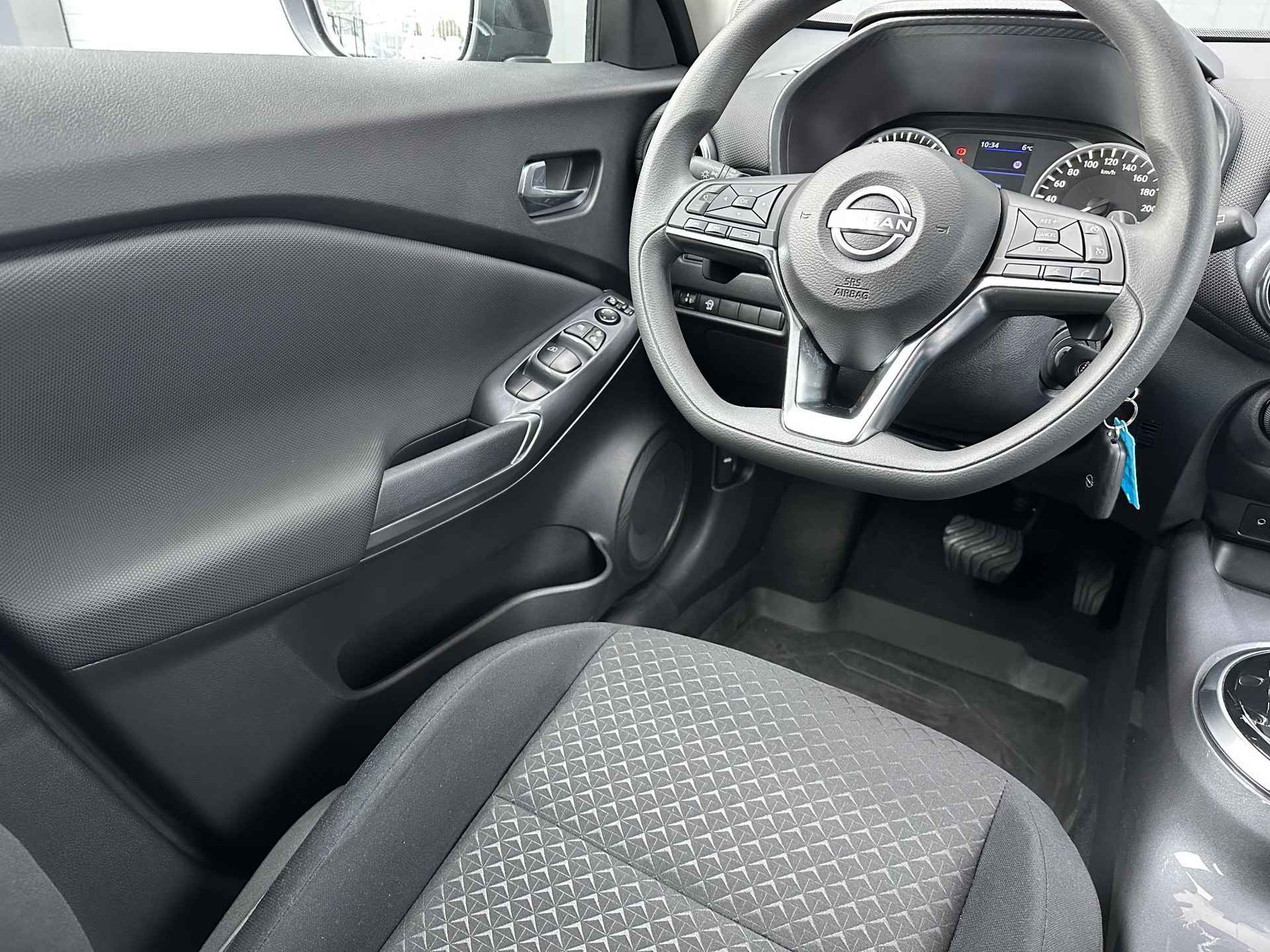 Nissan Juke 1.0 DIG-T N-Connecta | Stoelverwarming | Achteruitrij camera | Navigatie | - 27/40