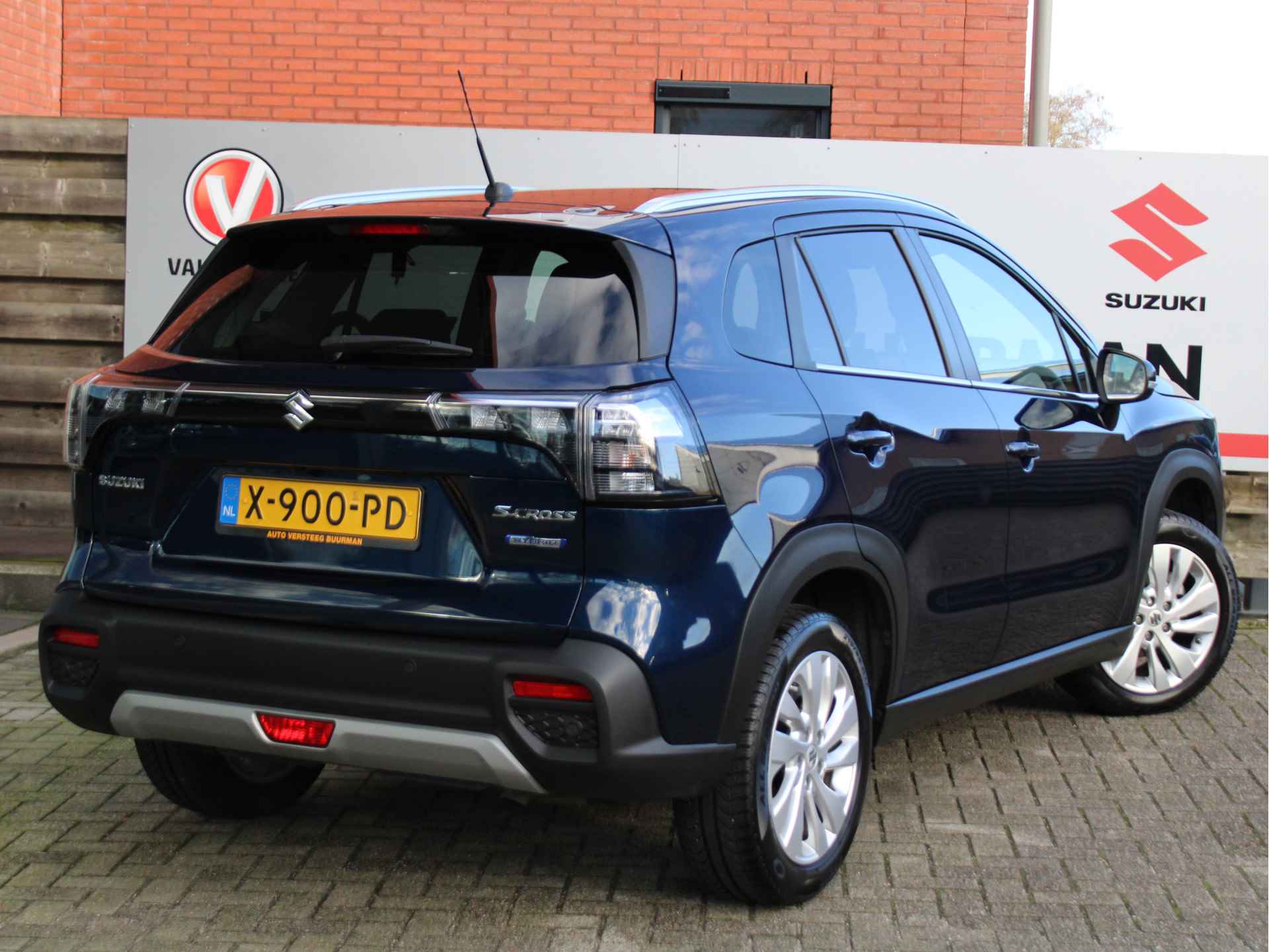 Suzuki S-Cross 1.4 143PK Boosterjet Select Smart Hybrid Adaptieve Cruise en Climate Control, Parkeersensoren Voor en Achter, Stoelverwarming - 4/42