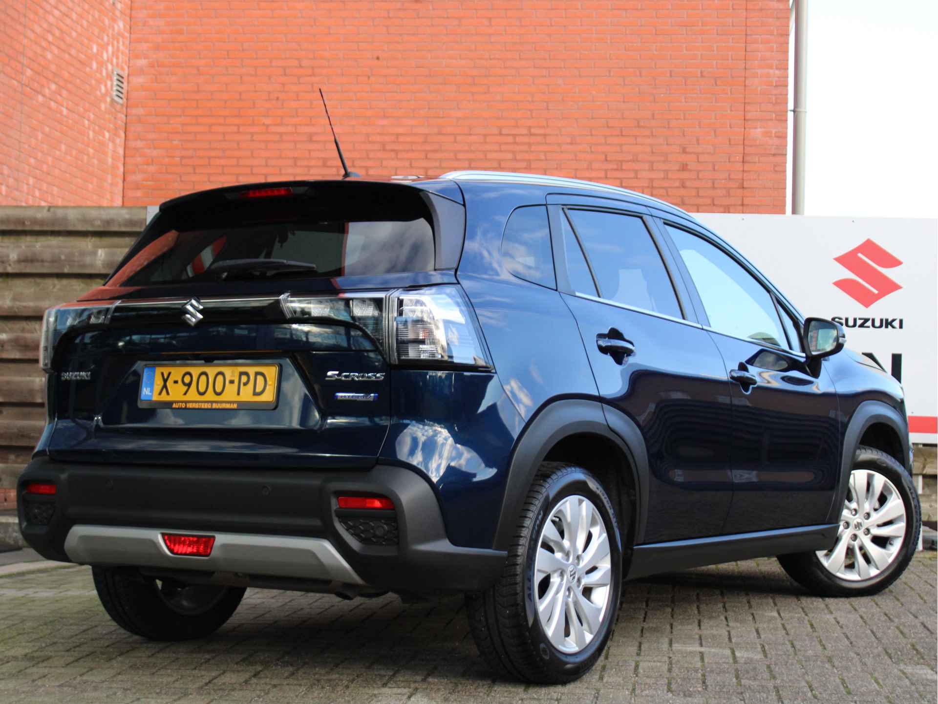 Suzuki S-Cross 1.4 143PK Boosterjet Select Smart Hybrid Adaptieve Cruise en Climate Control, Parkeersensoren Voor en Achter, Stoelverwarming - 14/42