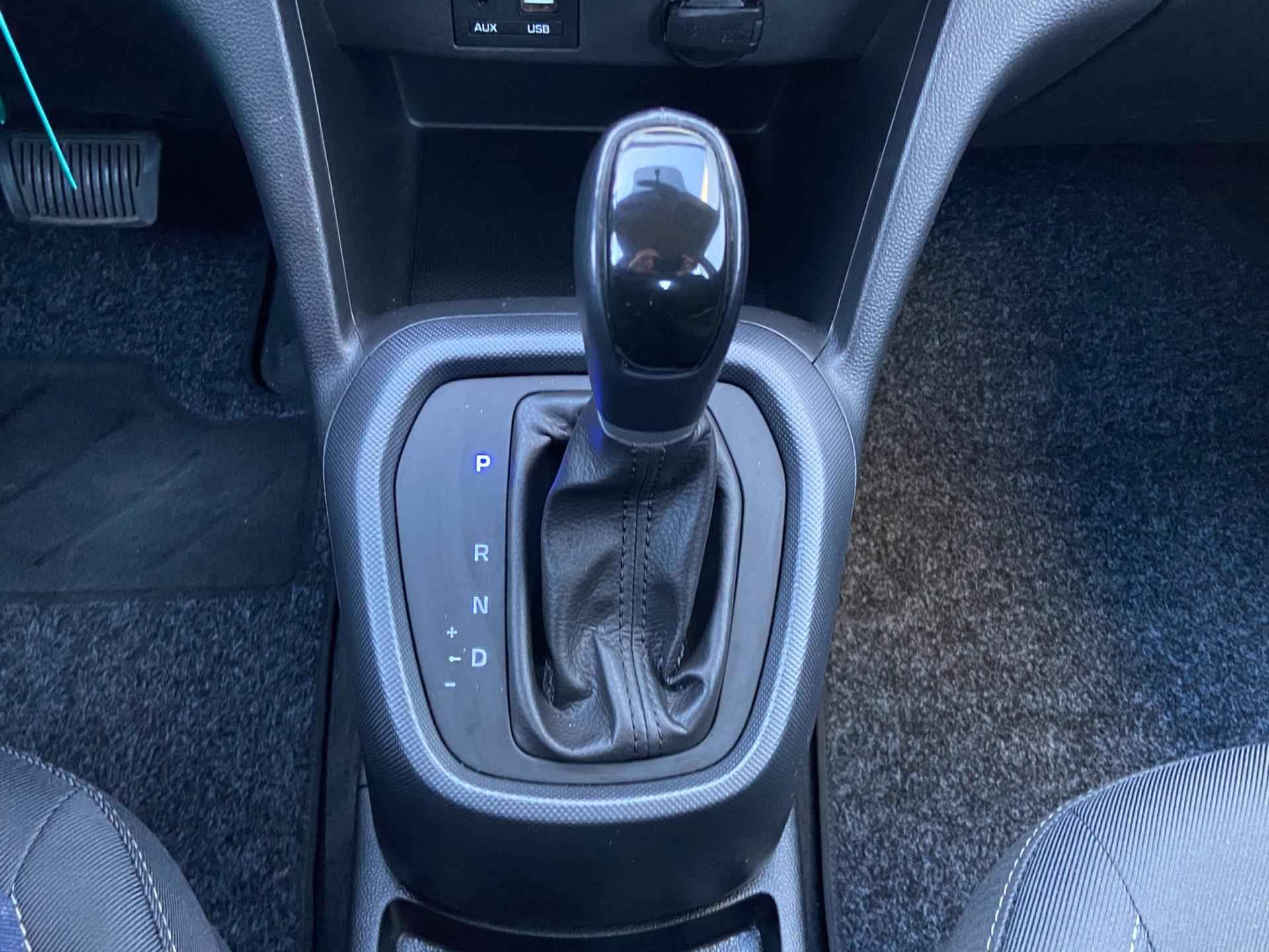 Hyundai I10 5-deurs 1.0i Comfort automaat - Apple Carplay - parkeersensoren - 14/31