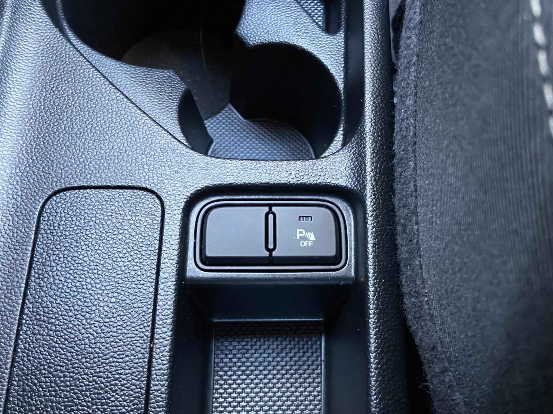 Hyundai I10 5-deurs 1.0i Comfort automaat - Apple Carplay - parkeersensoren - 26/31