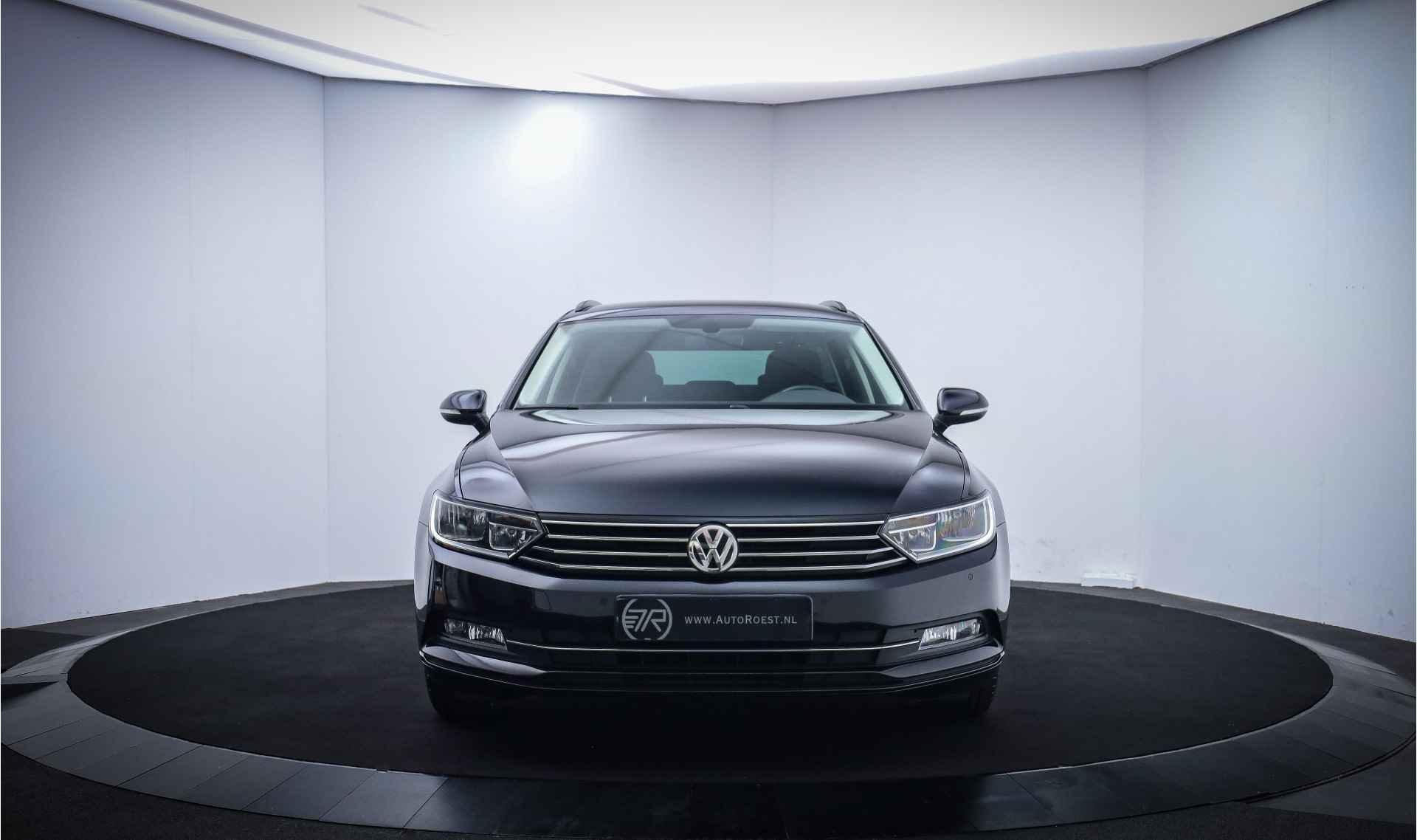 Volkswagen Passat Variant 1.4TSI 150Pk Comfortline Business NAVI GR./ERGO COMF.SEATS/STOELVERW./ADAPTIEF - 2/23