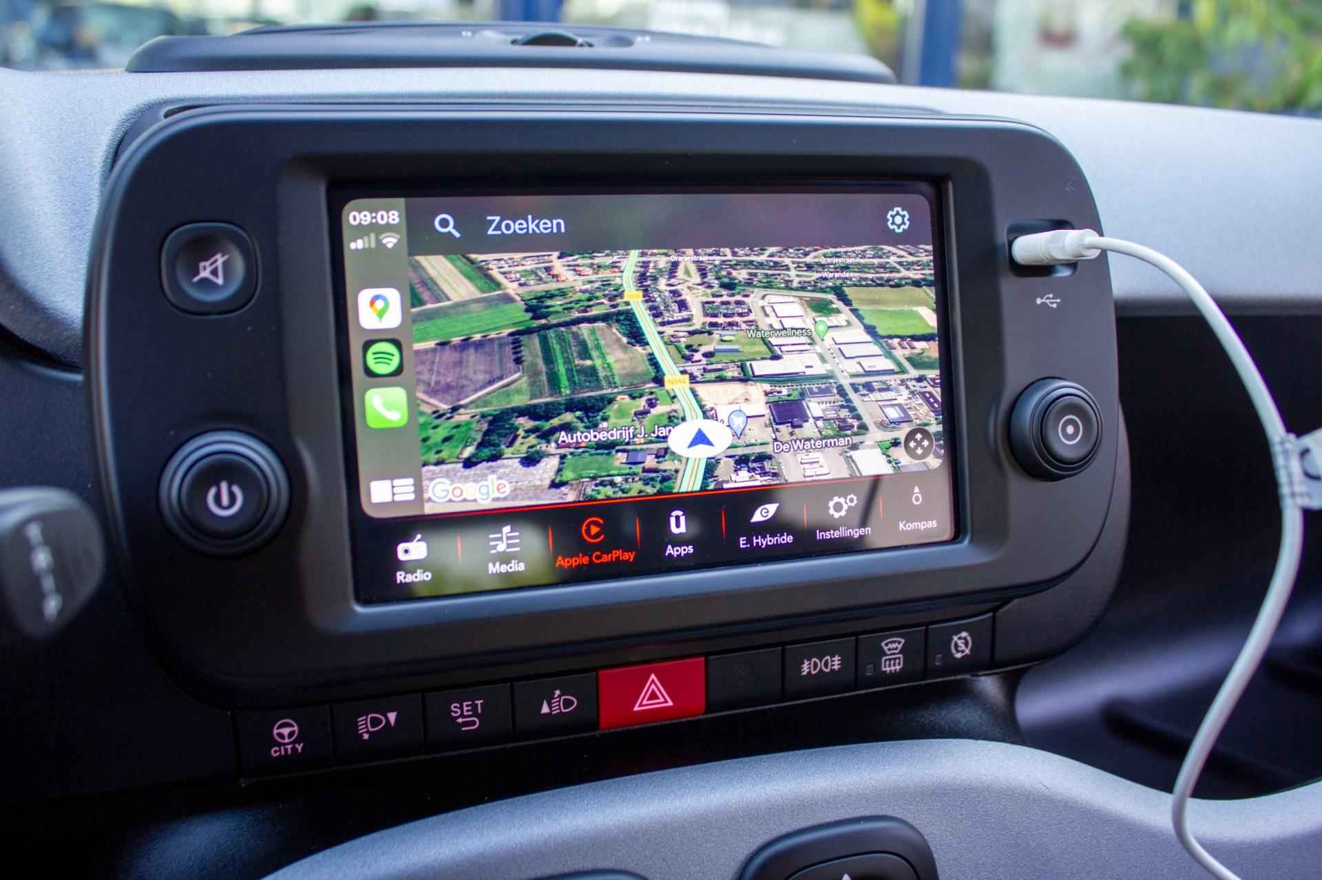 Fiat Panda 1.0 Hybrid Garmin Cross | Prijs rijklaar incl. 12 mnd garantie | Clima Stoelverwarming Navi via carplay - 31/37