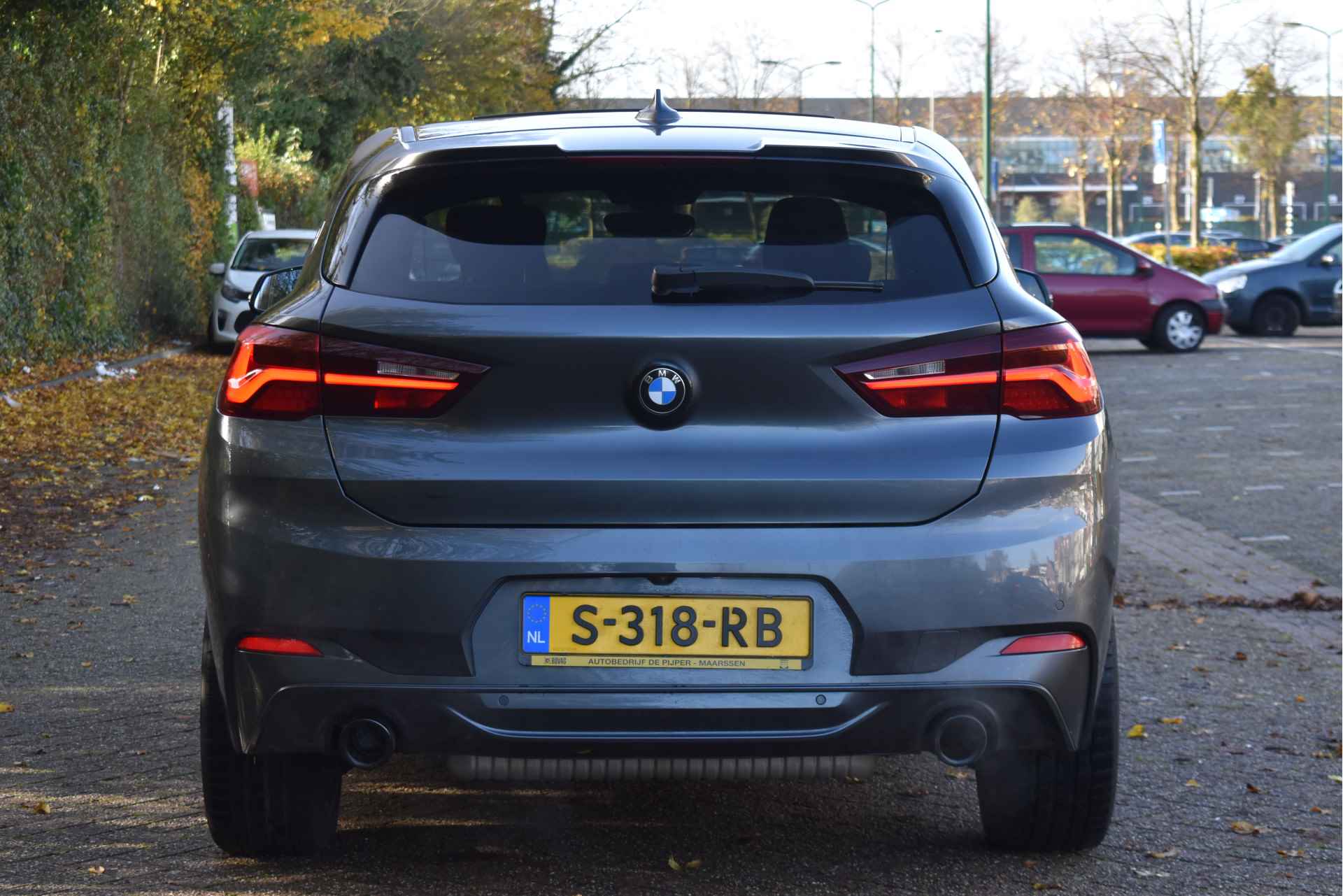 BMW X2 M35i Business Edition Plus 306 PK | Open dak | Camera | Headup | Full LED | Sfeerverlichting | Onderh.historie - 9/82