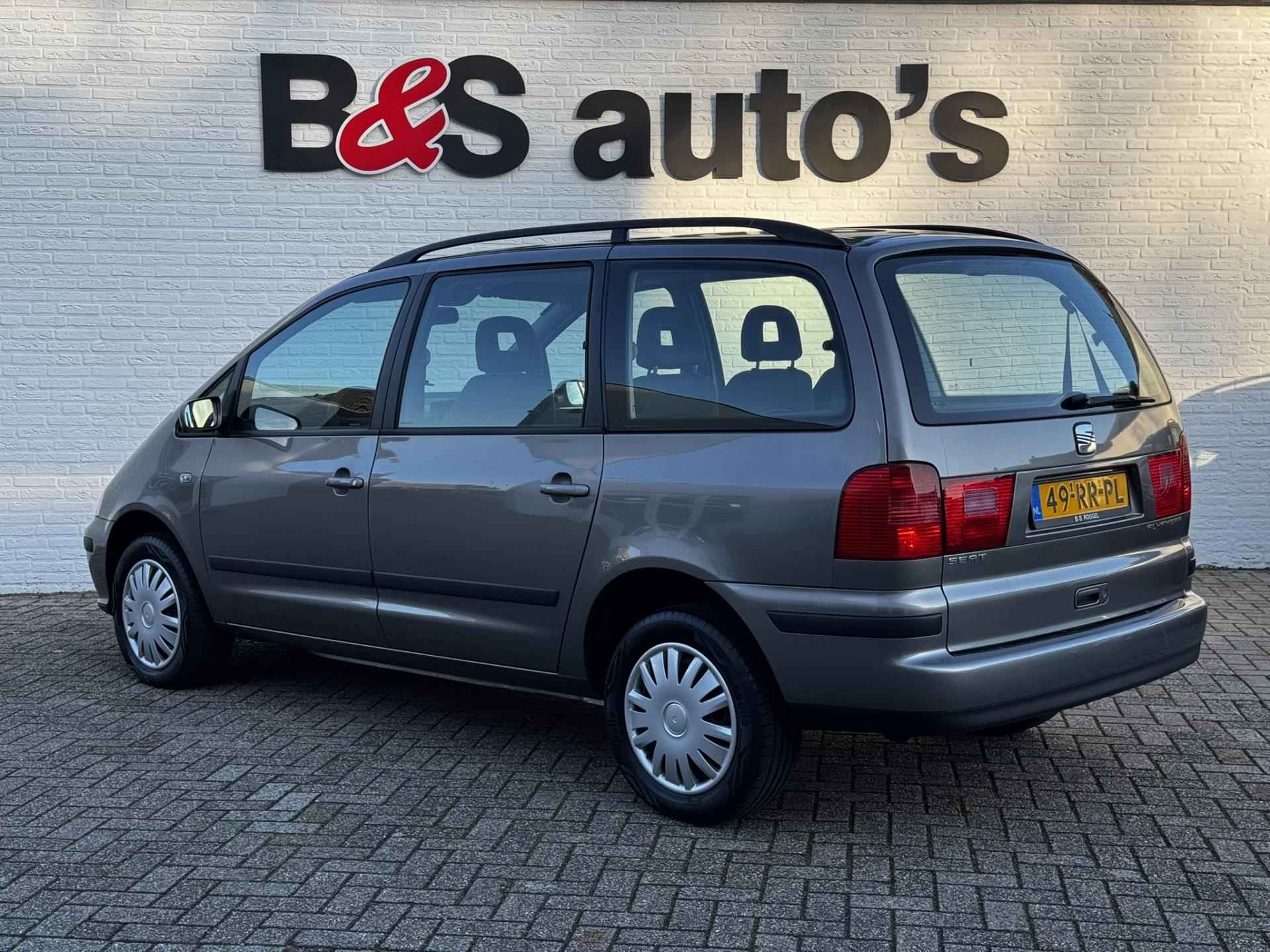 Seat Alhambra 2.0 Reference Cruise control Airco Radio/CD VDO Dayton NAvi - 29/51