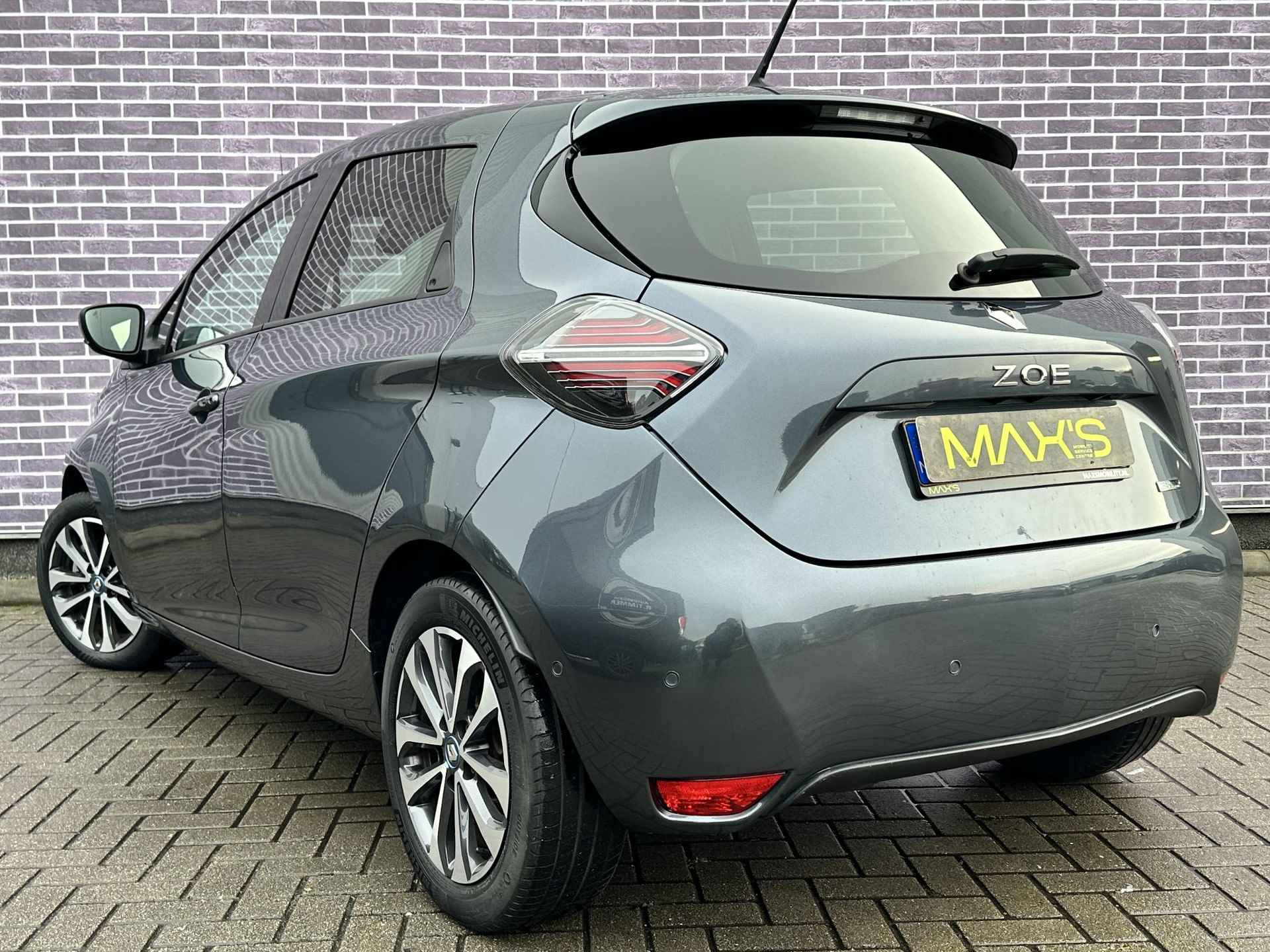 Renault ZOE R135 Intens 52 kWh | Inclusief accu | Cruise control | Navigatie | Climate control | LED koplampen | Bluetooth | Snelladen | Apple Carplay / Android Auto | Warmtepomp | - 5/23