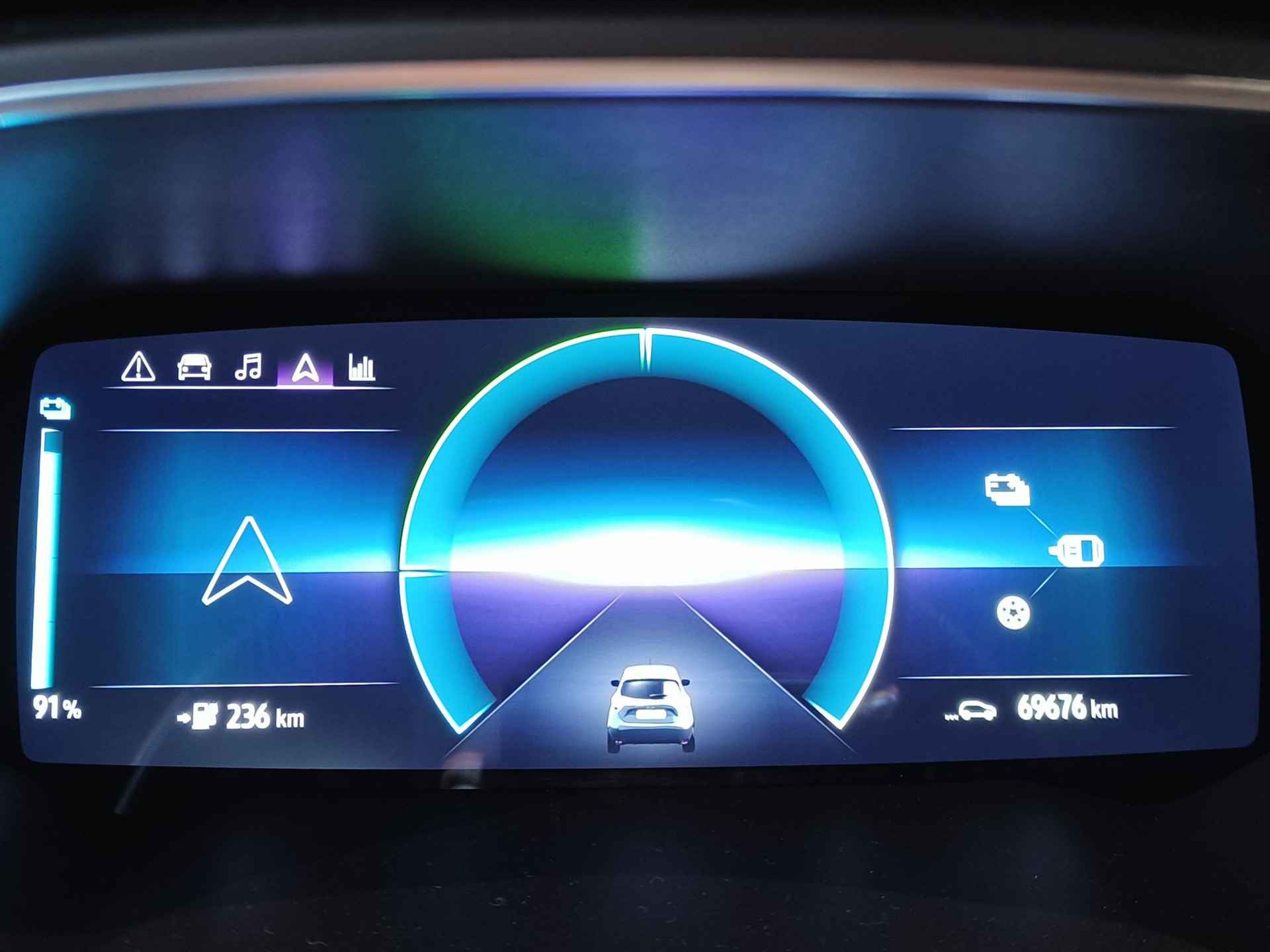 Renault ZOE R135 Intens 52 kWh | Inclusief accu | Cruise control | Navigatie | Climate control | LED koplampen | Bluetooth | Snelladen | Apple Carplay / Android Auto | Warmtepomp | - 14/23