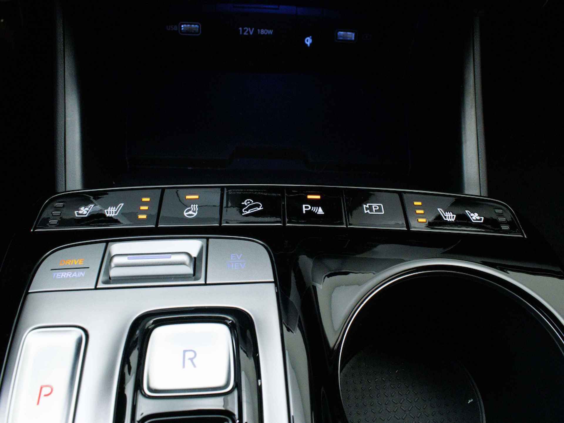 Hyundai Tucson 1.6 T-GDI PHEV Premium | 265PK 4WD | Stekker | Demo - 40/50