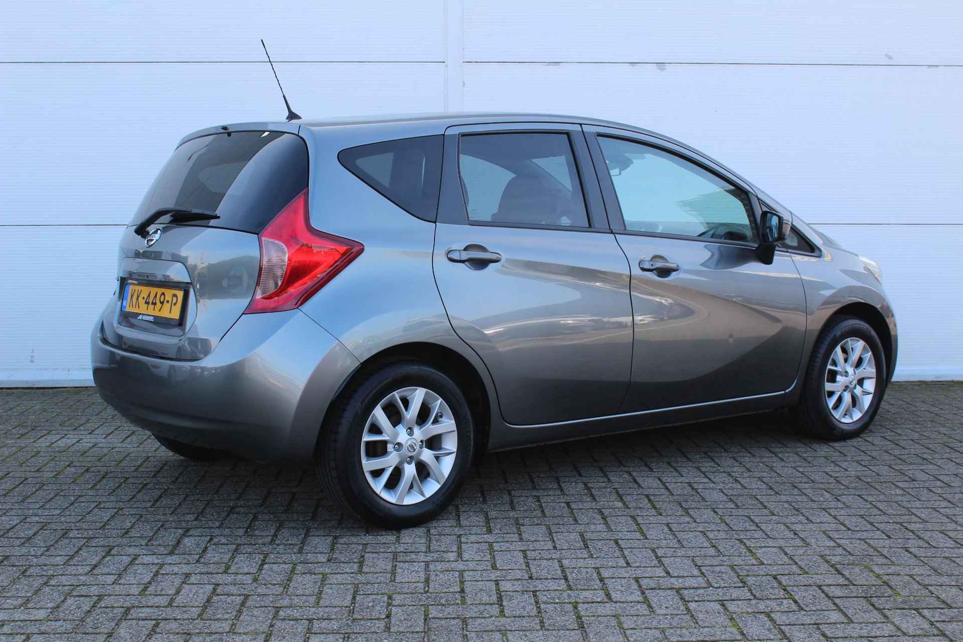 Nissan Note 1.2 Connect Edition / Navigatie / Keyless Entry & Start / Cruise Control / Bluetooth / Climate Control / - 3/36