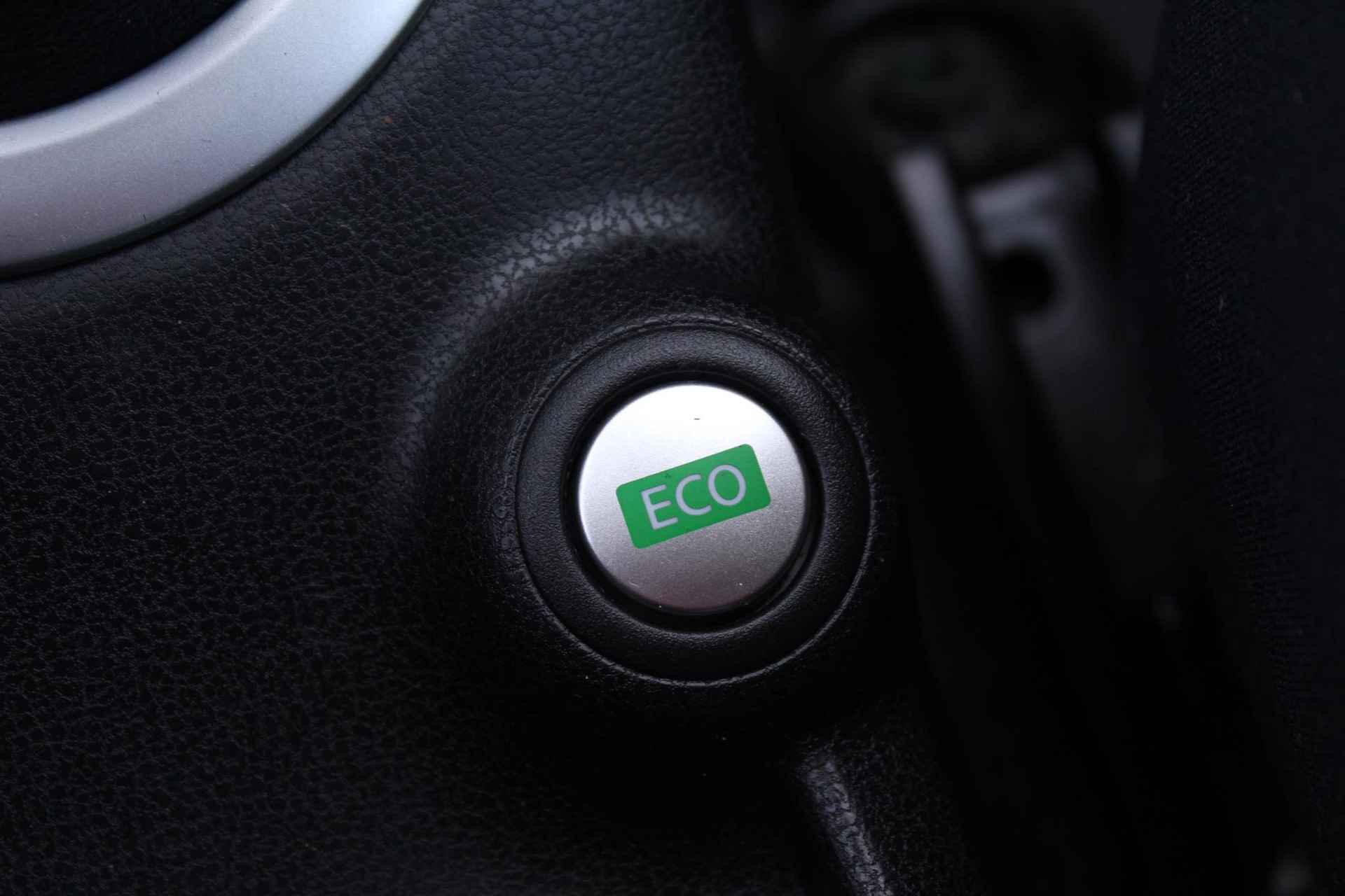 Nissan Note 1.2 Connect Edition / Navigatie / Keyless Entry & Start / Cruise Control / Bluetooth / Climate Control / - 25/36