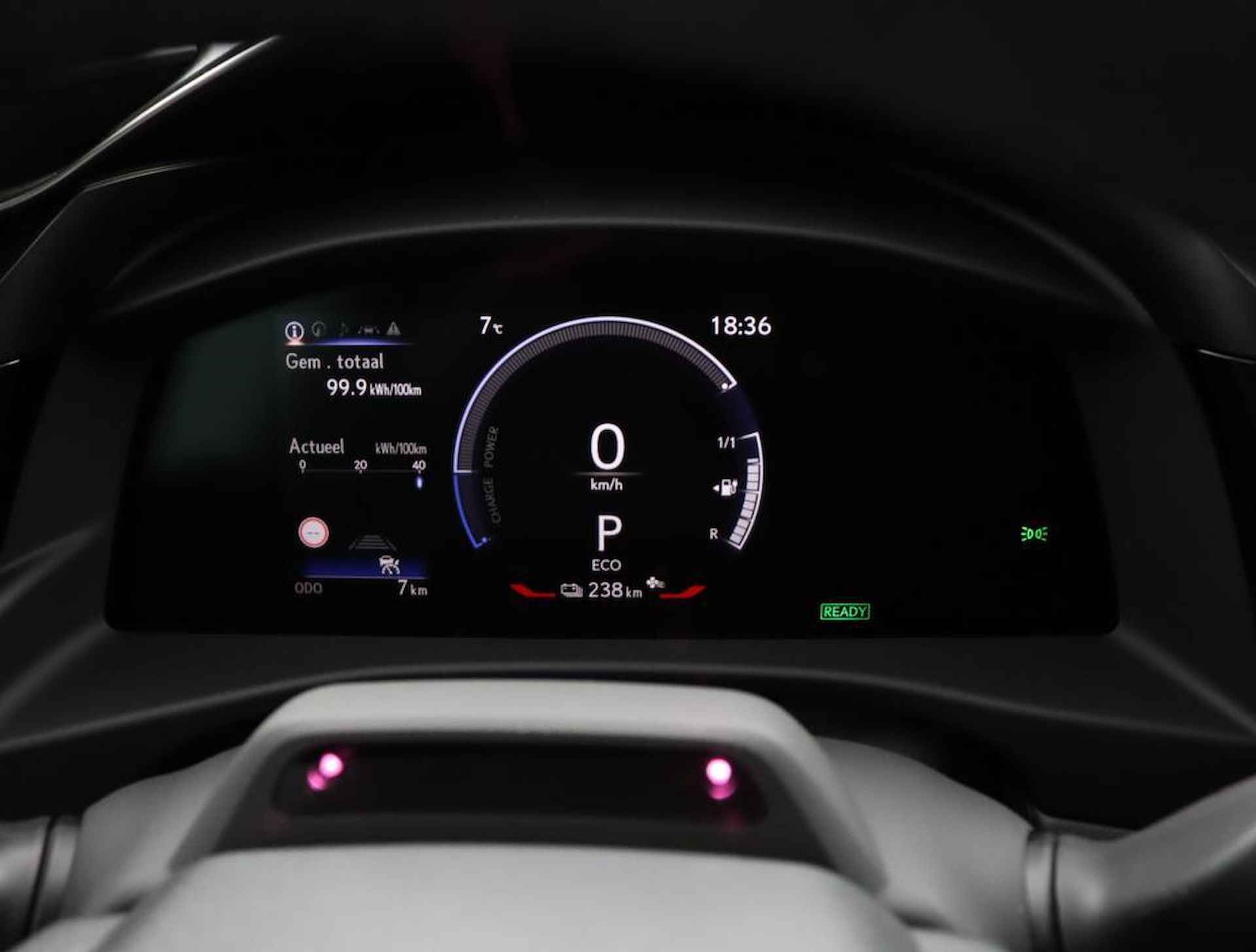 Lexus RZ 450e Executive Line 71 kWh | Panoramadak | Apple Carplay & Android Auto | Stoelverwarming - 6/57