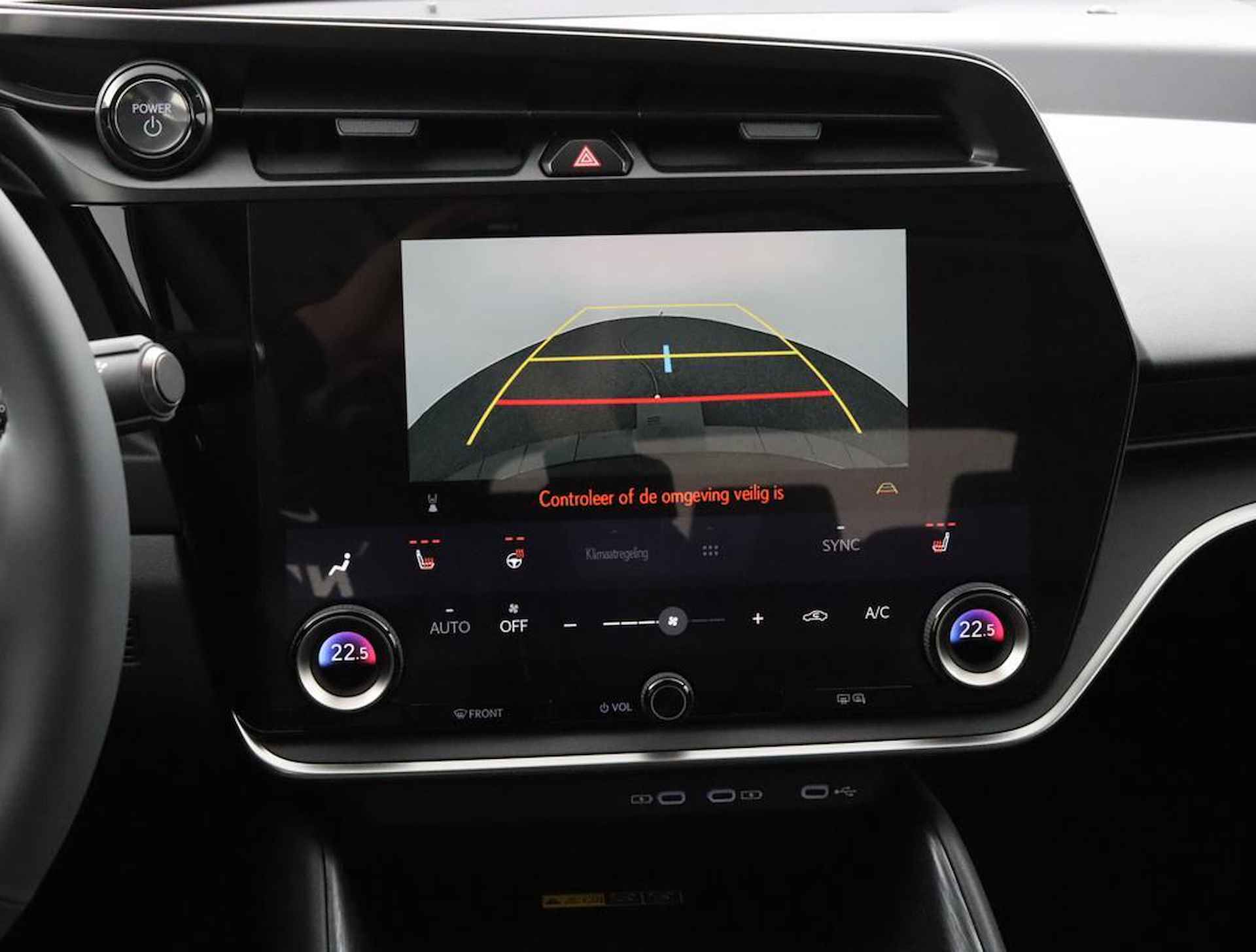 Lexus RZ 450e Executive Line 71 kWh | Panoramadak | Apple Carplay & Android Auto | Stoelverwarming - 8/57