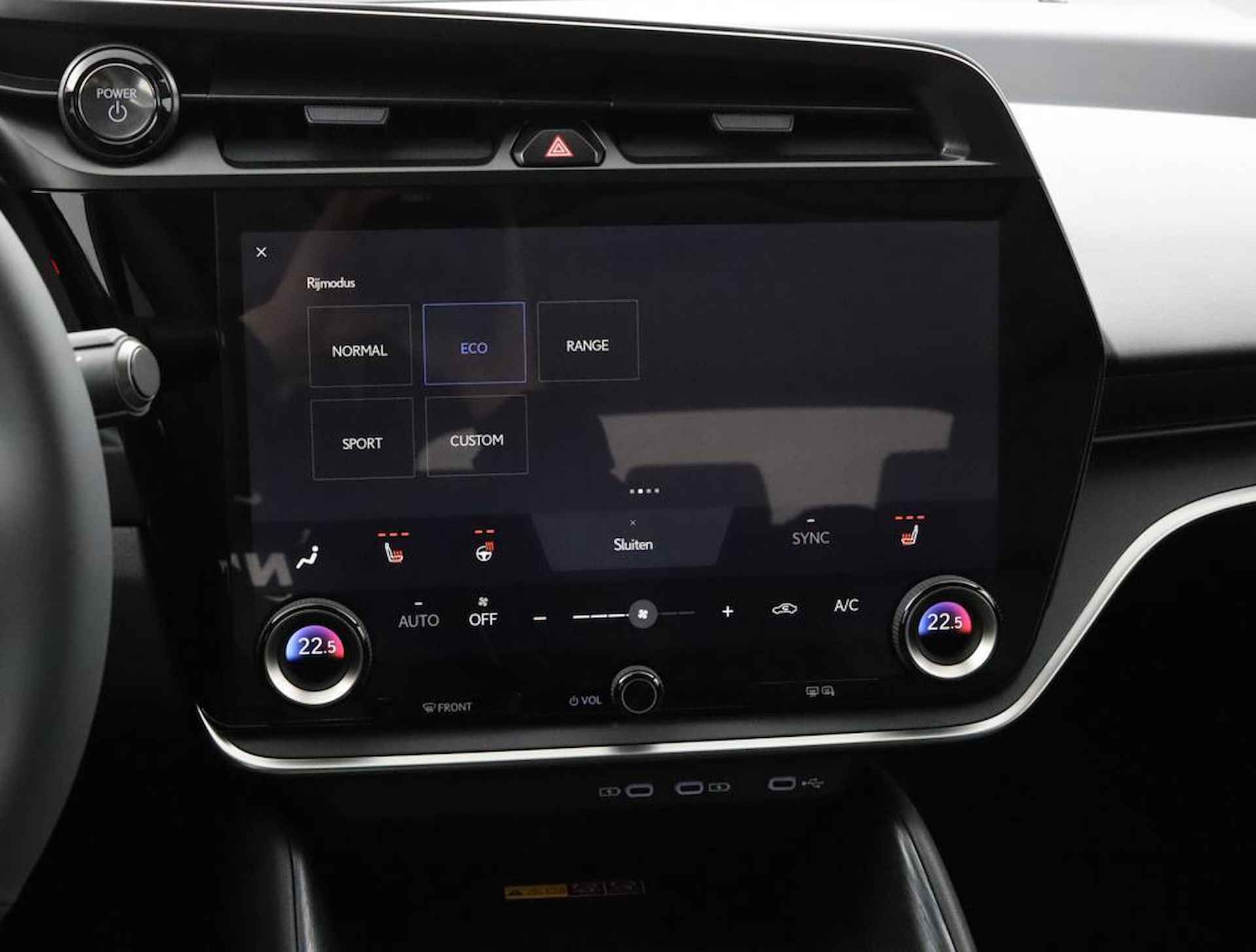 Lexus RZ 450e Executive Line 71 kWh | Panoramadak | Apple Carplay & Android Auto | Stoelverwarming - 48/57