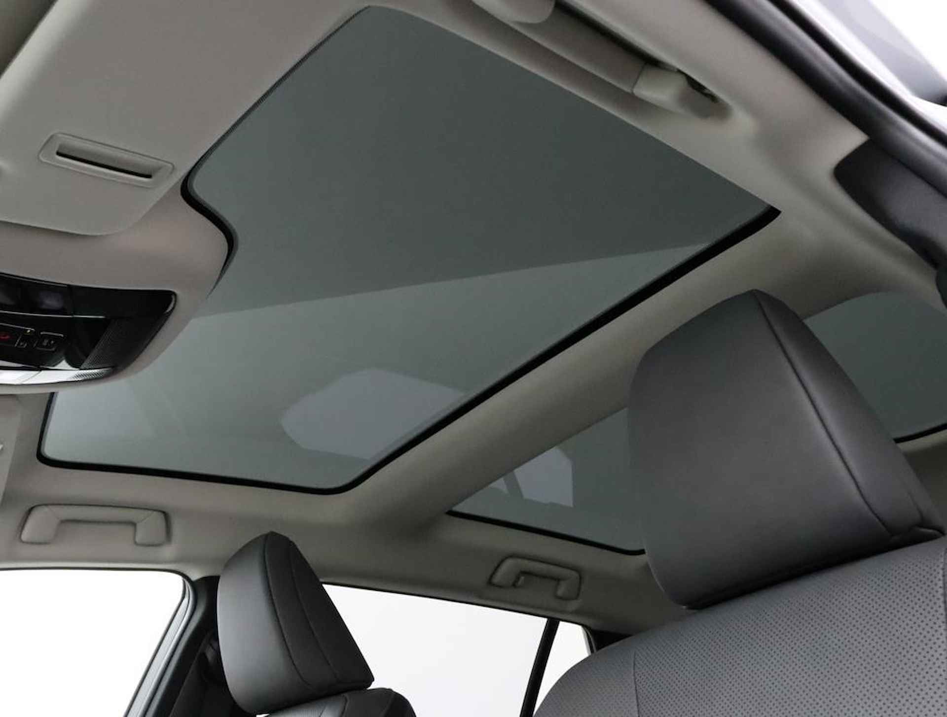 Lexus RZ 450e Executive Line 71 kWh | Panoramadak | Apple Carplay & Android Auto | Stoelverwarming - 54/57