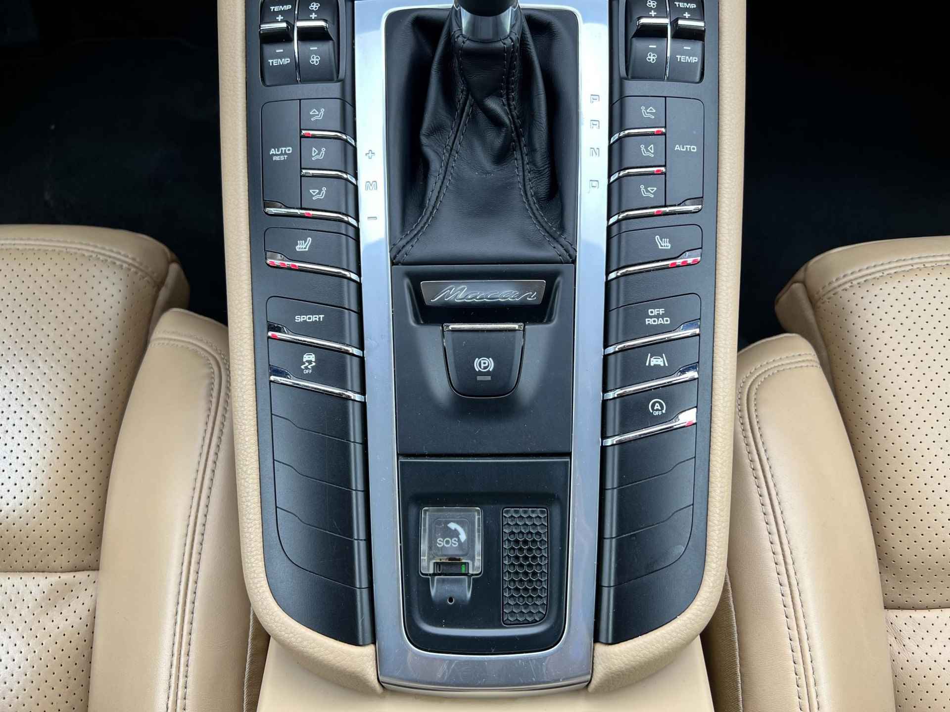 Porsche Macan 2.0 Luxe Leder,Keyless, Stoel/Stuurverwarming, Bi-Xenon, AppleCarplay, Memory, Camera, 19"LM (MET GARANTIE*) - 30/43