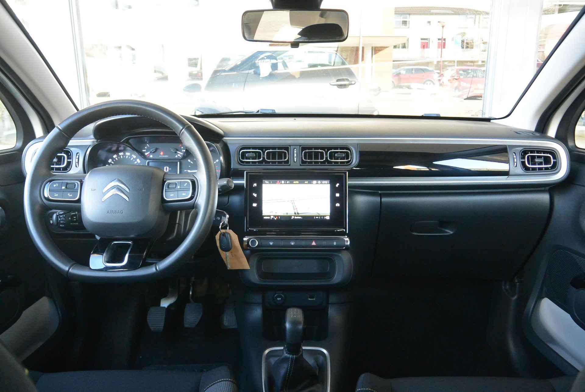 Citroën C3 PureTech 83pk Feel │ Connect Nav DAB+ │ Achteruitrijcamera - 4/14