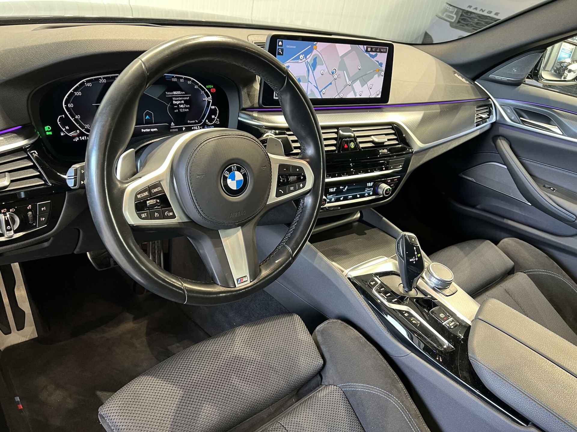 BMW 5-serie 530e High Executive|PANO|M-PAKKET|HEAD-UP|19'' - 17/50