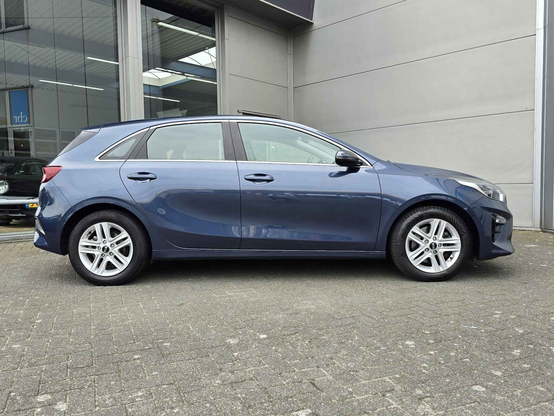 Kia Ceed 1.0 T-GDi DynamicLine - 50/59