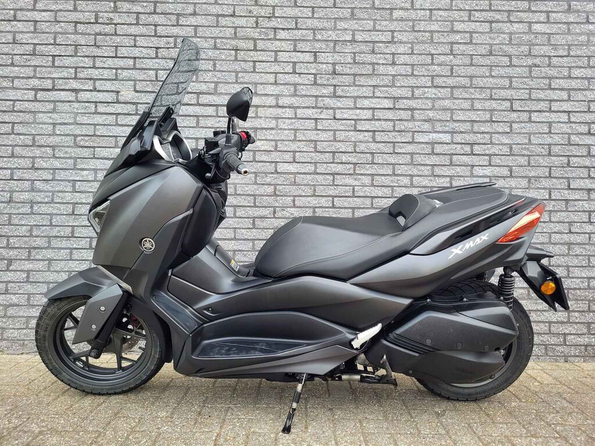 Yamaha X MAX 300 ABS - 3/6