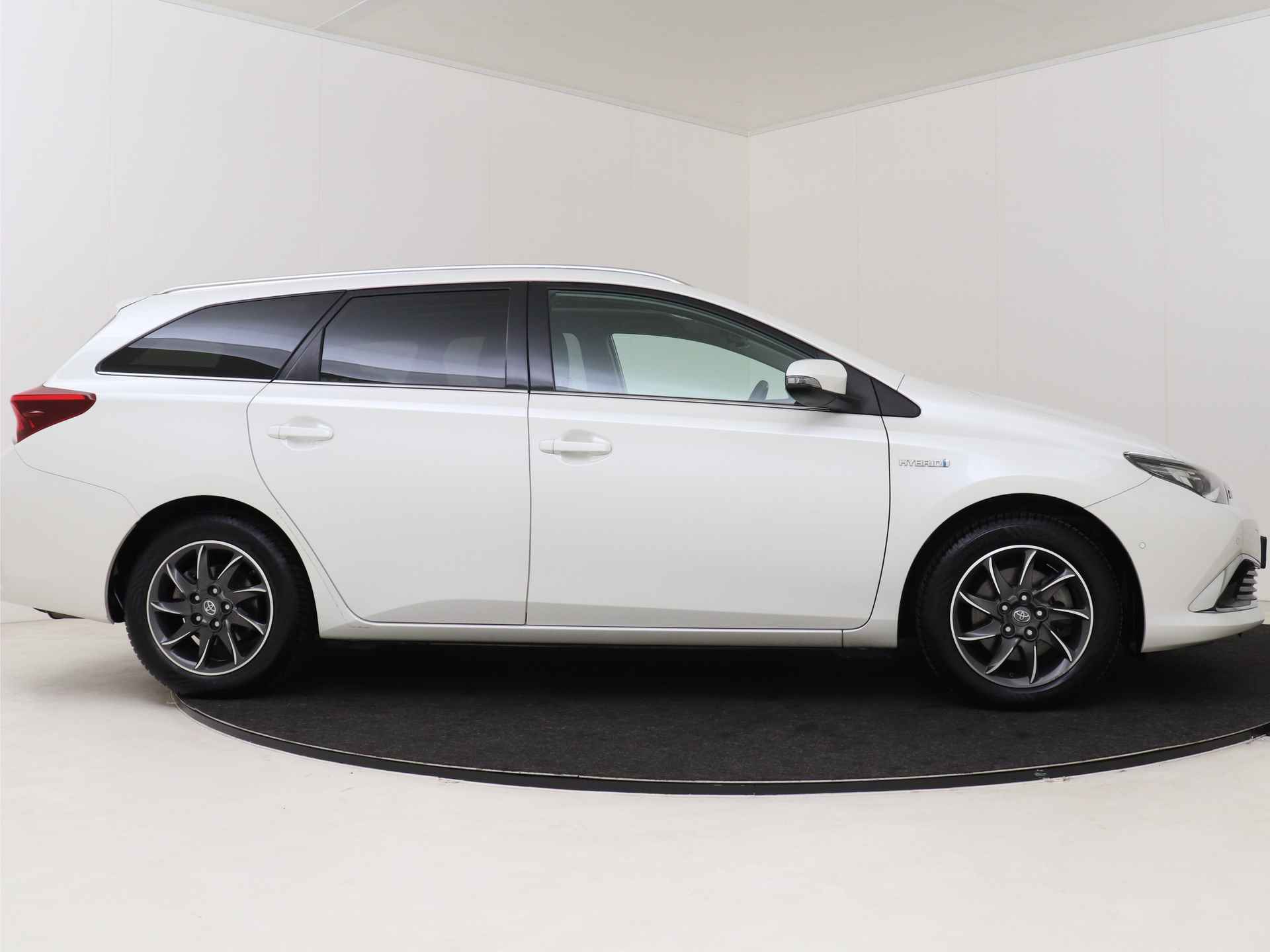 Toyota Auris Touring Sports 1.8 Hybrid Lease pro - 15/63