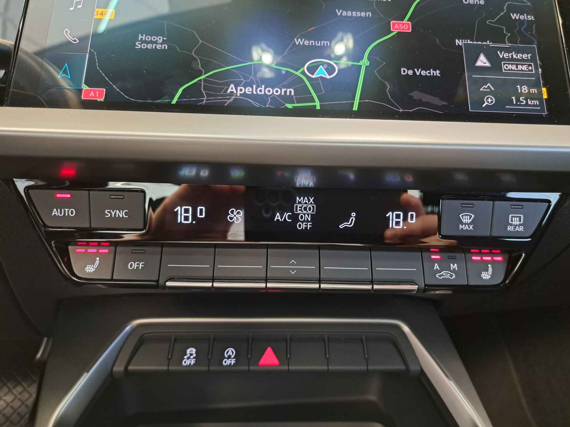 Audi A3 Limousine 30 TFSI Pro Line Navigatie Carplay Clima Cruise VCP 17"LM 2 Jaar garantie mogelijk* ( vraag naar de voorwaarde) - 17/22