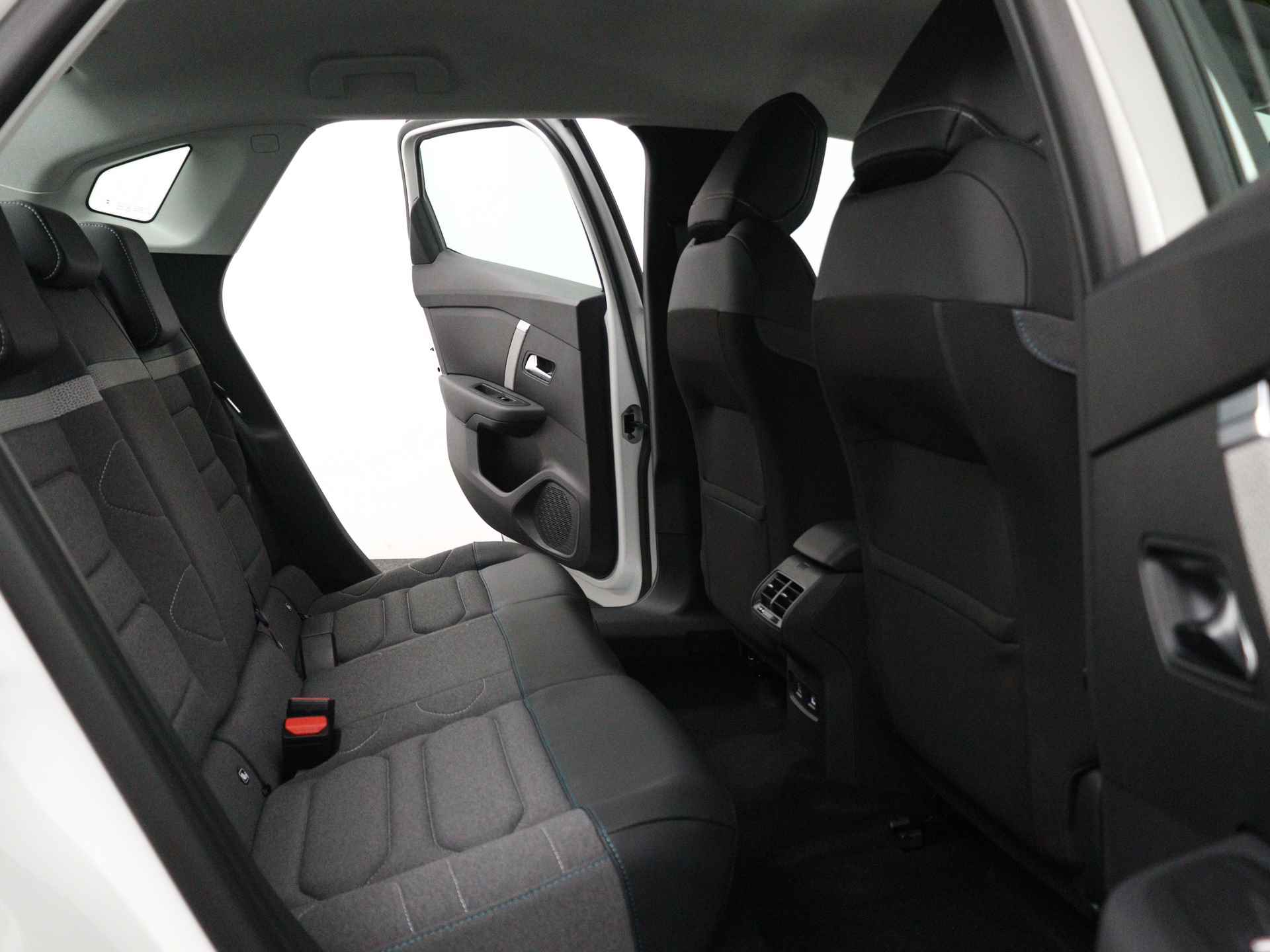 Citroën Ë-C4 X You 50 kWh | Rijklaar | Advanced Comfort Seats - 9/25