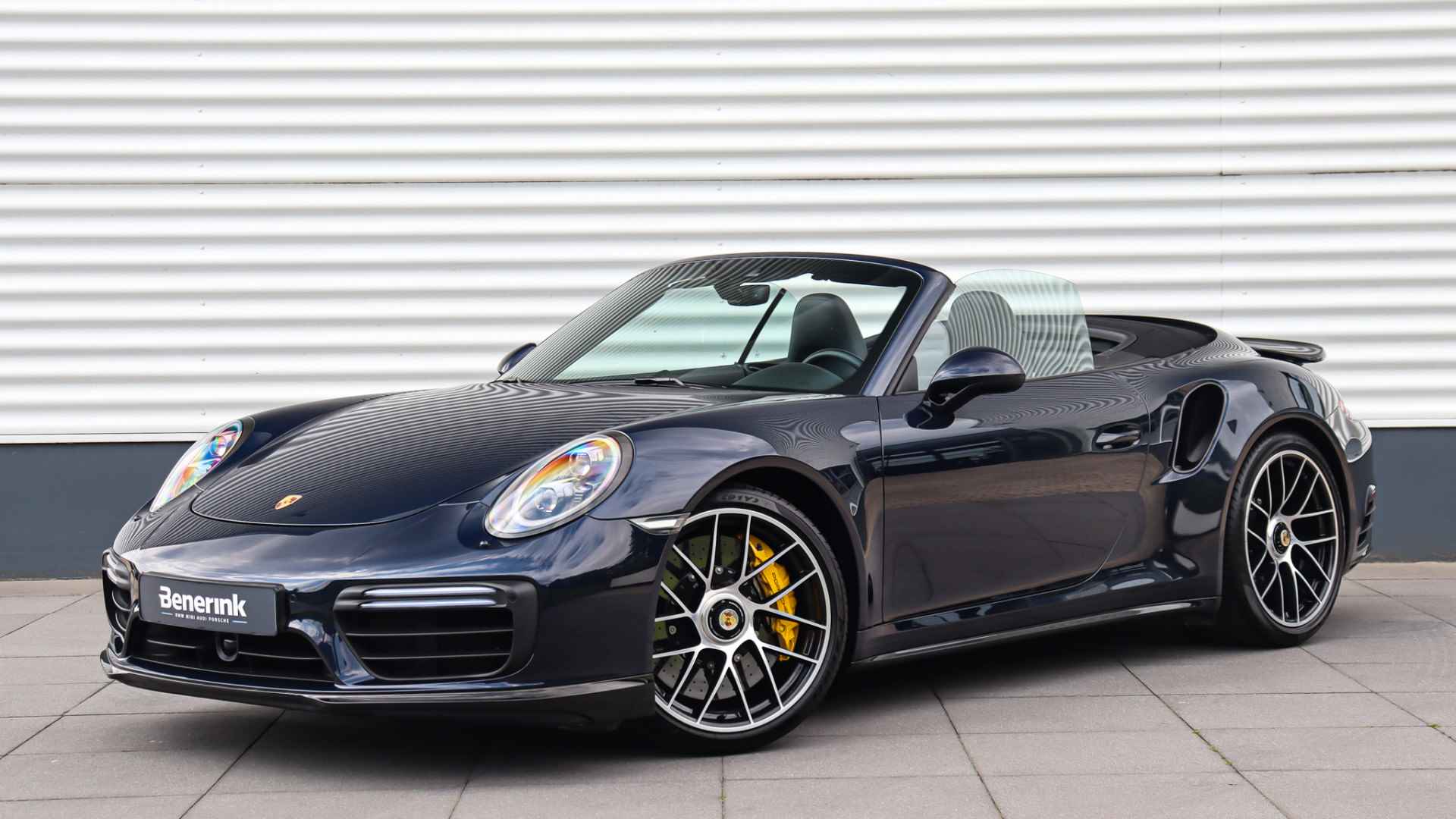 Porsche 911 Cabrio 3.8 Turbo S | Burmester | Stoelventilatie | Keramisch | Achterasbesturing | Stuurwielverwarming - 1/38