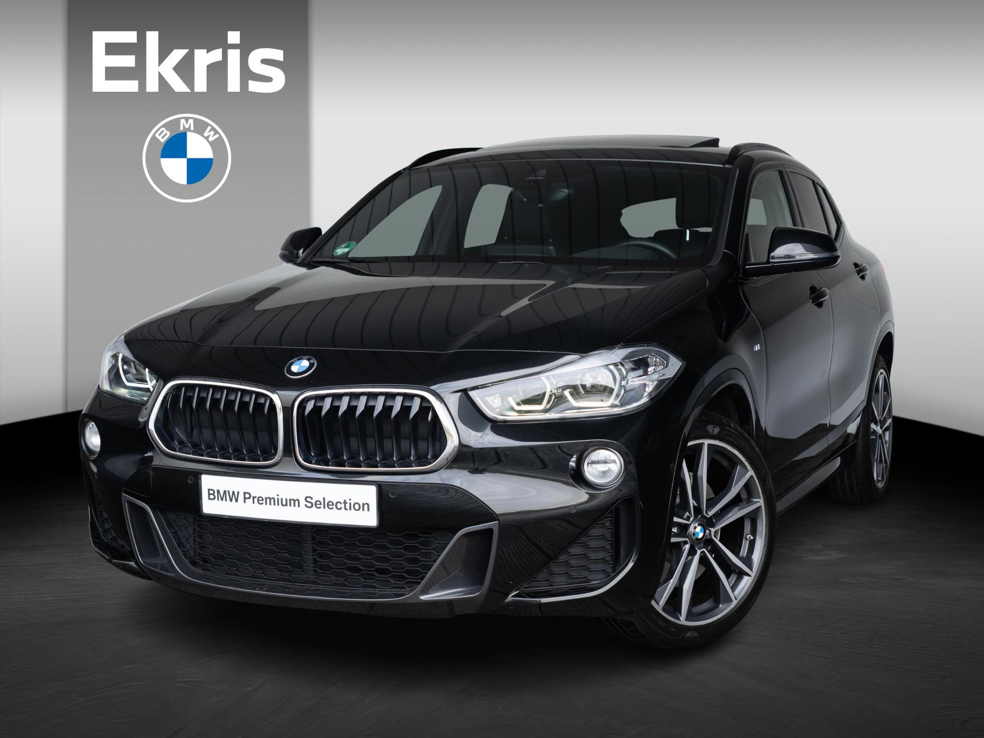 BMW X2 sDrive20i | High Executive | M Sportpakket | Glazen panoramadak | 19 inch | Sportstoelen | Head Up Display | HiFi | Stoelverwarming | Parking Assistant