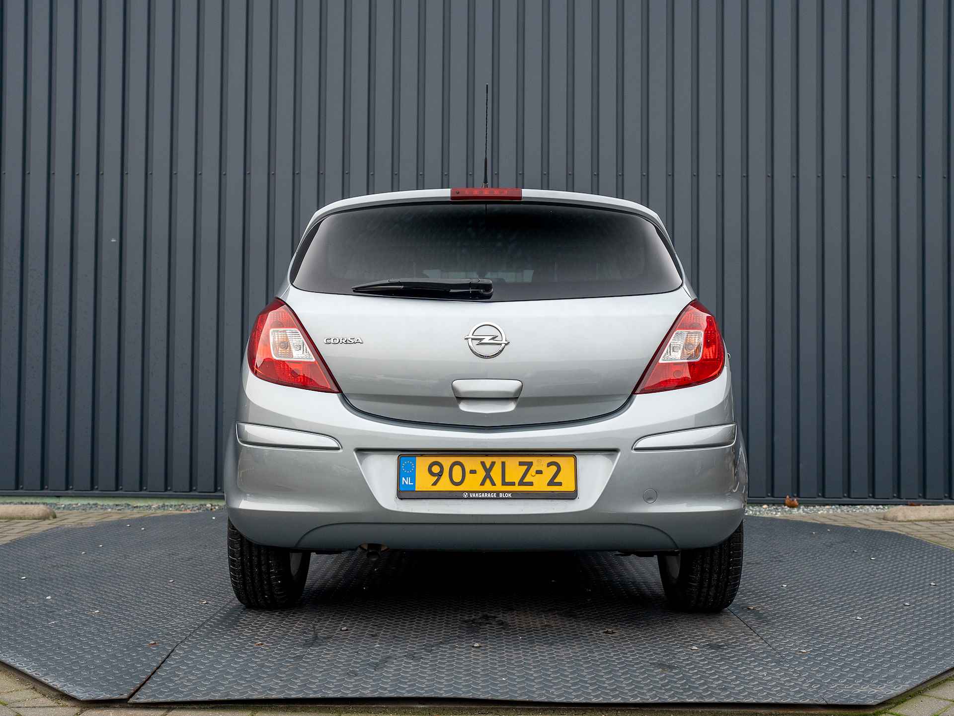 Opel Corsa 1.2 86Pk Anniversary Edition | 1e Eigenaar | Unieke Km-stand | Prijs Rijklaar!! - 32/36