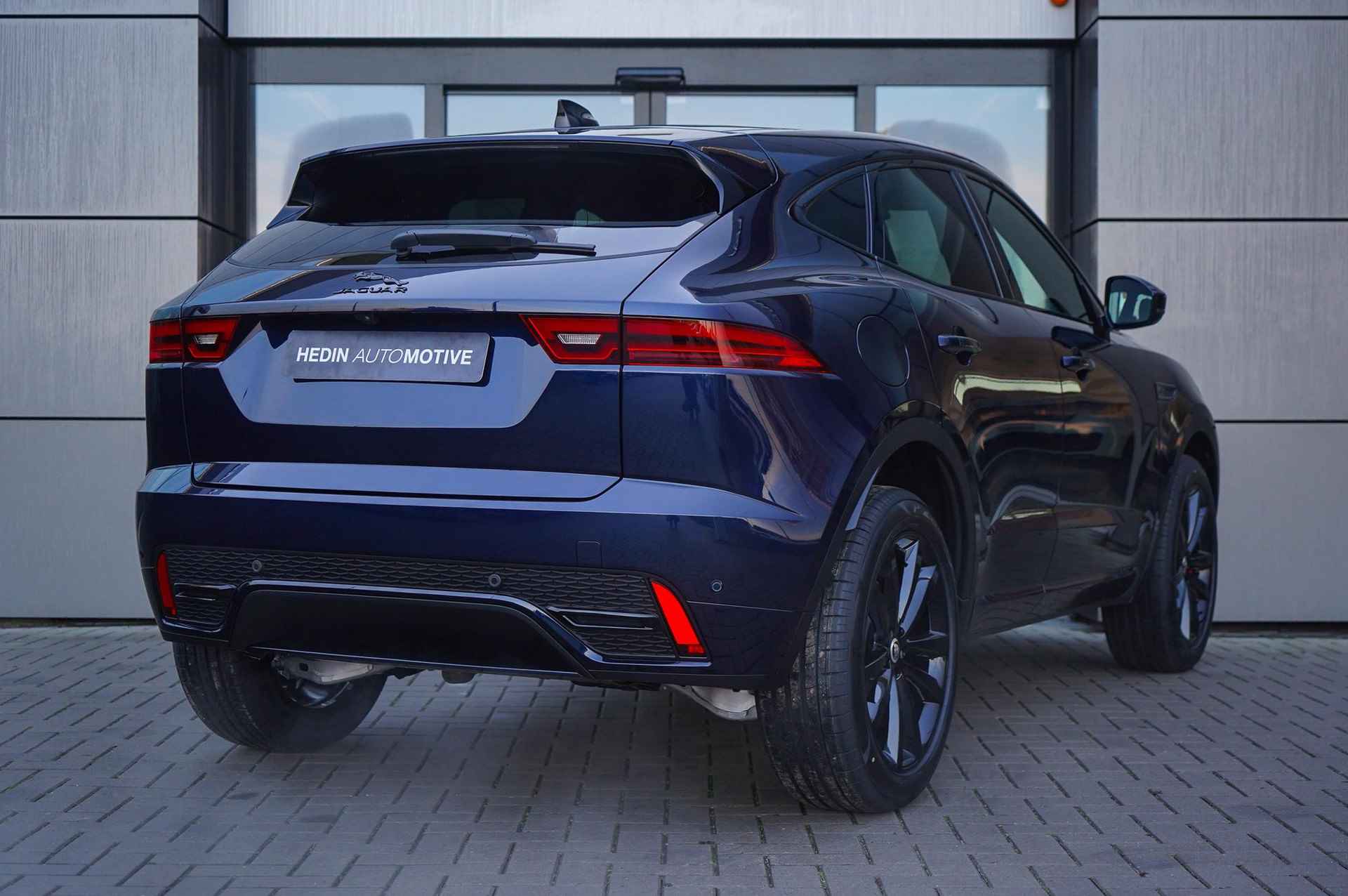 Jaguar E-PACE 1.5 P270e AWD R-Dynamic SE | Cloud leder | Direct leverbaar | Panoramadak | 20" Gloss Black | - 6/30