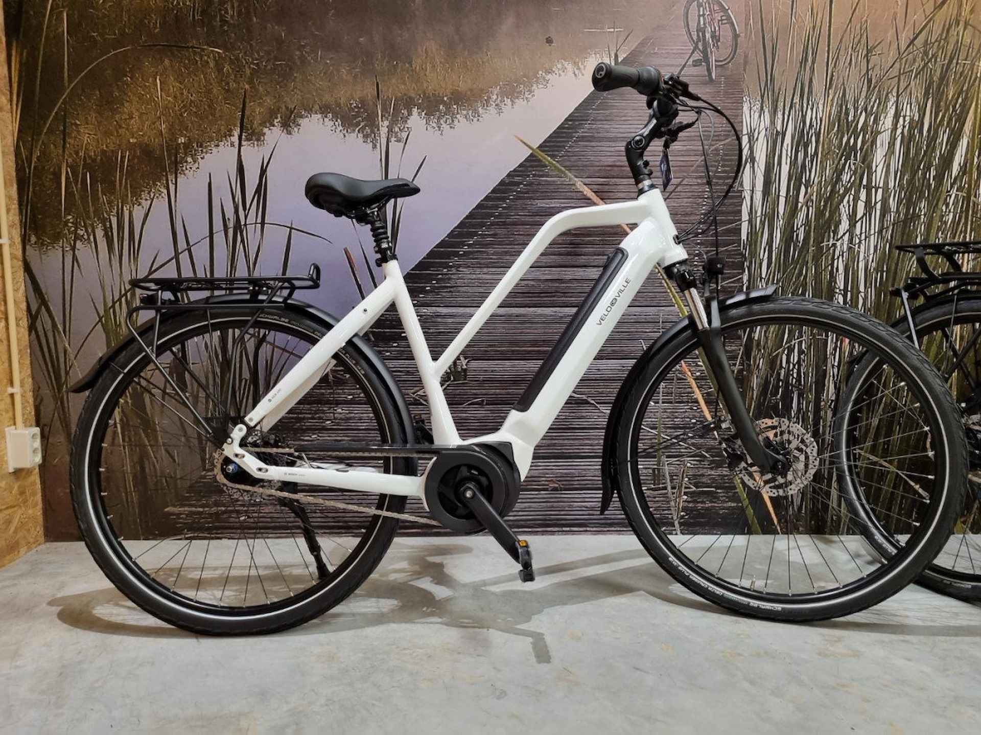 Velo de Ville AEB490 Pure White 55cm 2025 - 1/1