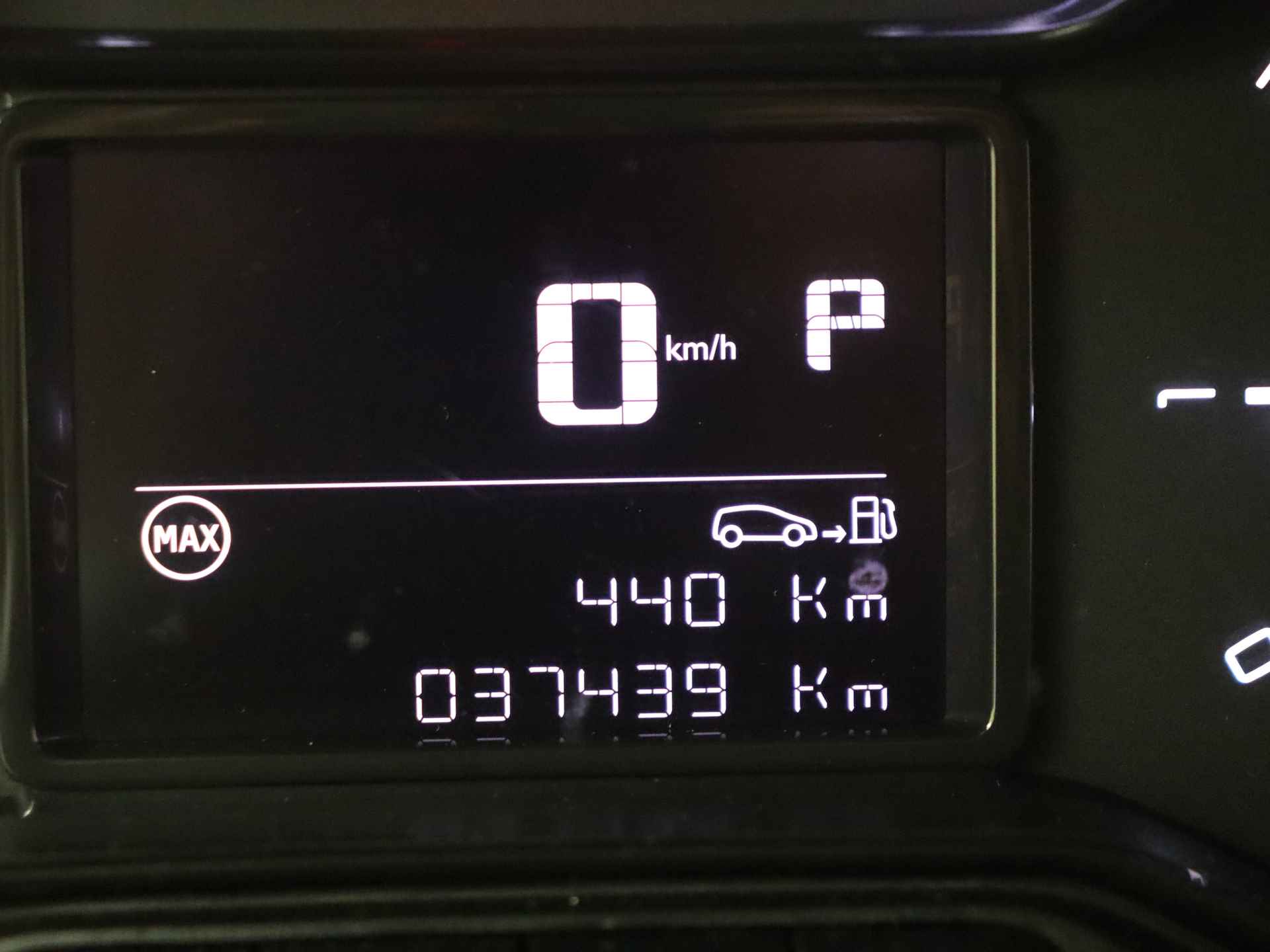 Citroën C3 1.2 PureTech 110pk Feel Edition Automaat | Climate Control | Navigatie - 9/43