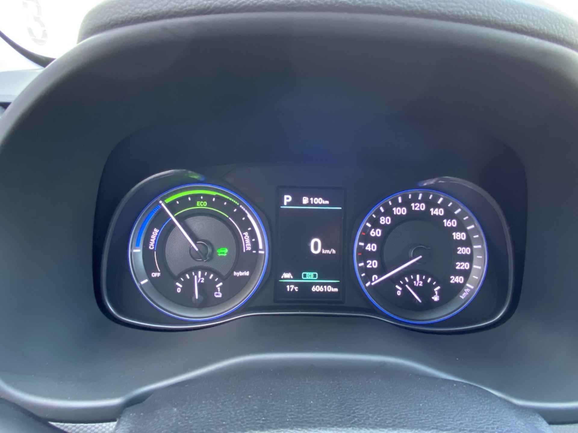 Hyundai Kona 1.6 GDI HEV Comfort / Apple carplay - Android auto / Adaptive cr - 14/27