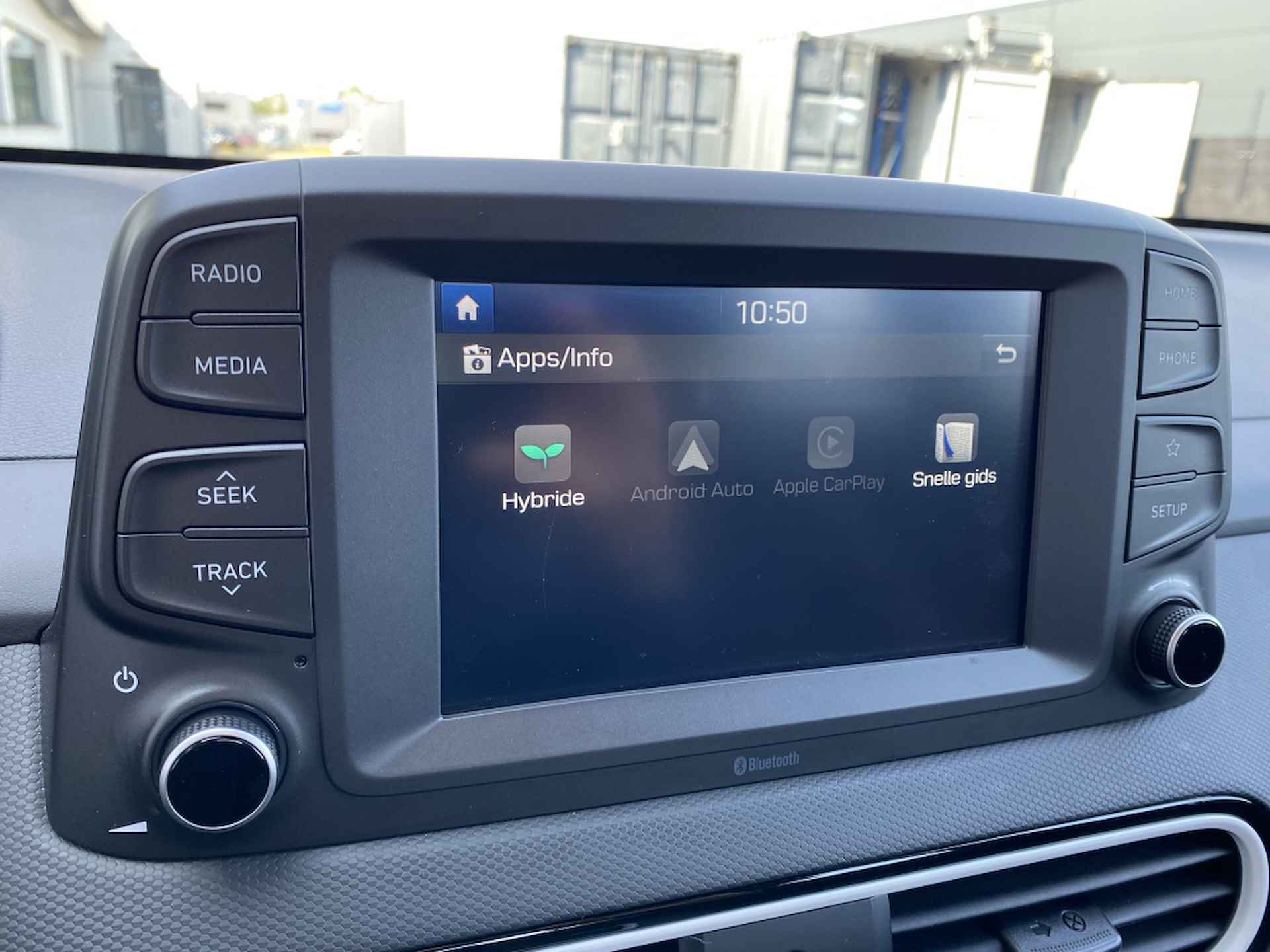 Hyundai Kona 1.6 GDI HEV Comfort / Apple carplay - Android auto / Adaptive cr - 20/27