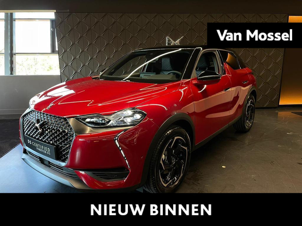 DS 3 Crossback 1.2 PureTech Grand Chic Automaat | 130 pk | Carplay | Stoelverwaring | Leder interieur | Parkeersensoren | Camera | 180 graden camera