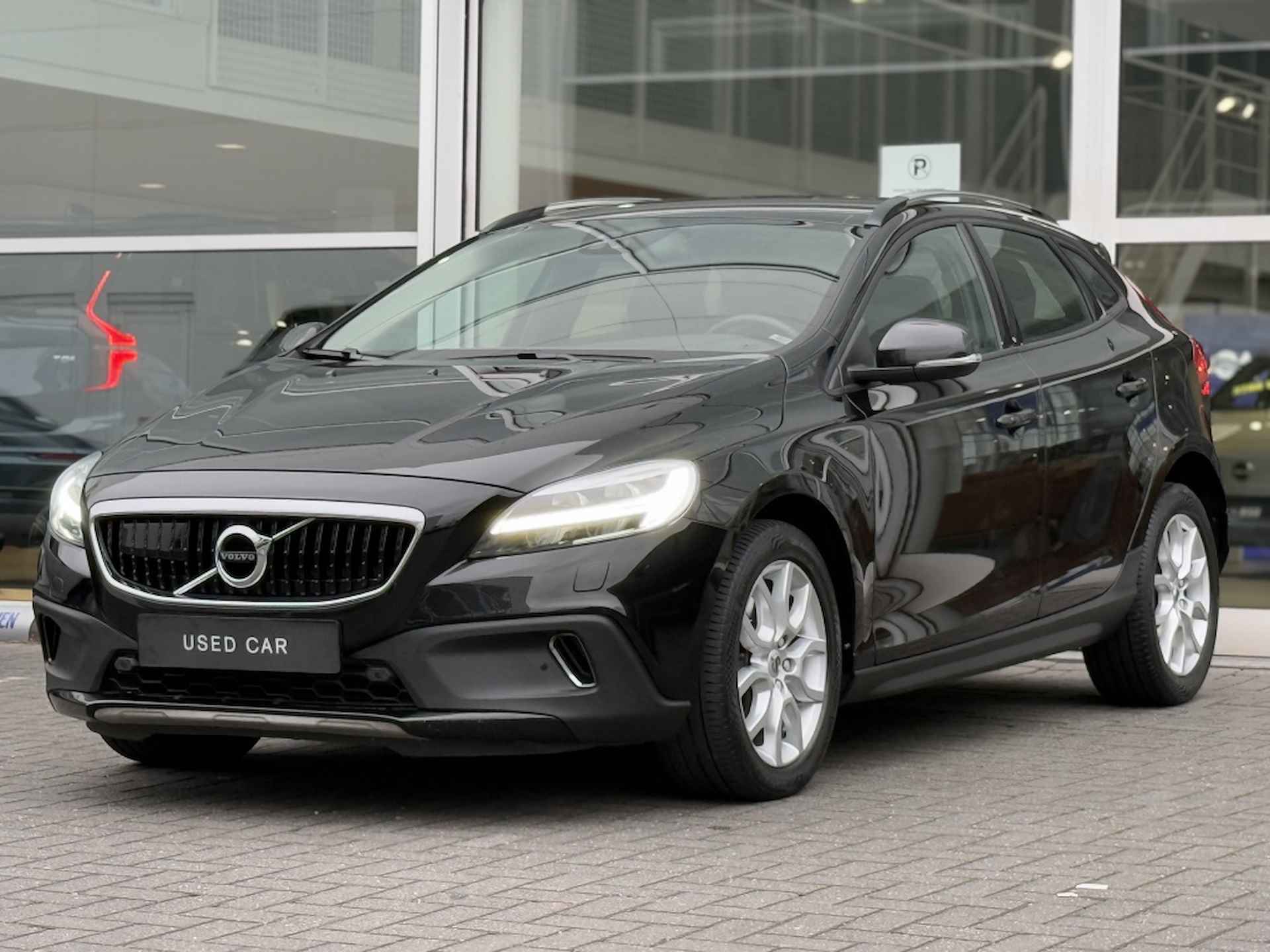 Volvo V40 Cross Country T3 153PK AUT Edition+| Adap.Cruise| Standkachel| Camera| Navi| - 3/46