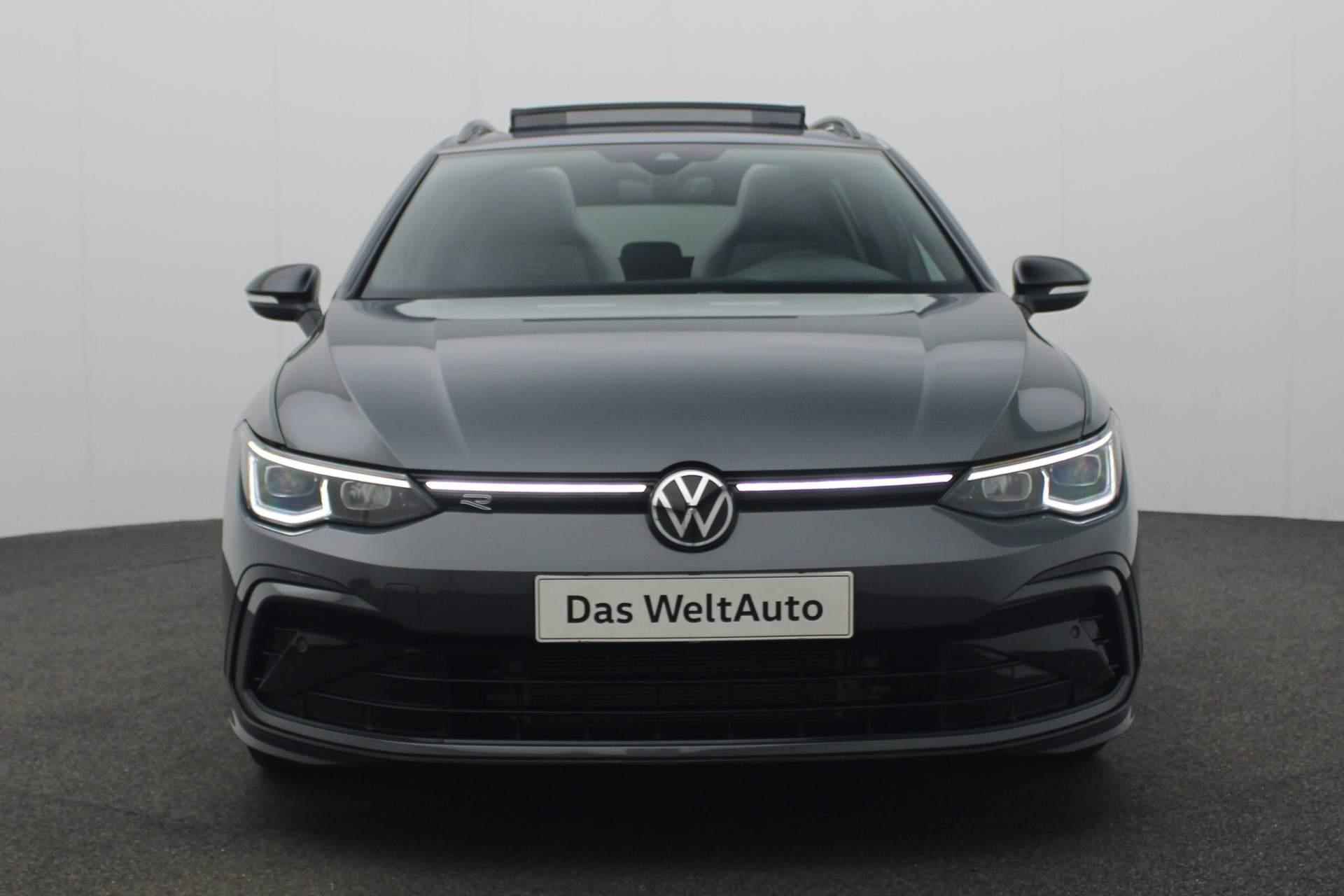 Volkswagen Golf Variant 1.5 eTSI 150PK DSG R-Line Black Style | Pano | 18 inch | Navi | ACC | Parkeersensoren voor/achter - 15/40